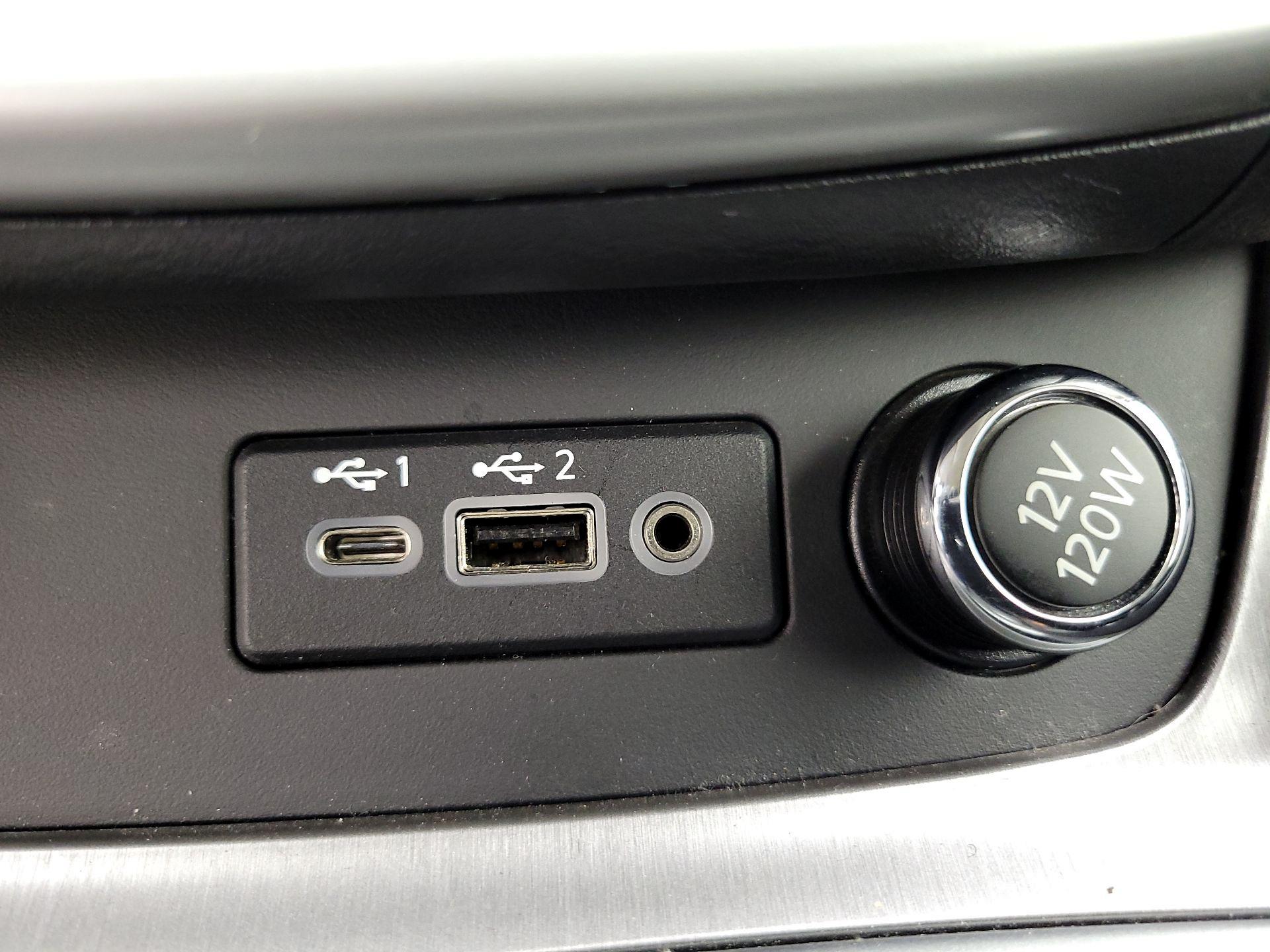 Thumbnail: 2019 Nissan Murano - 19