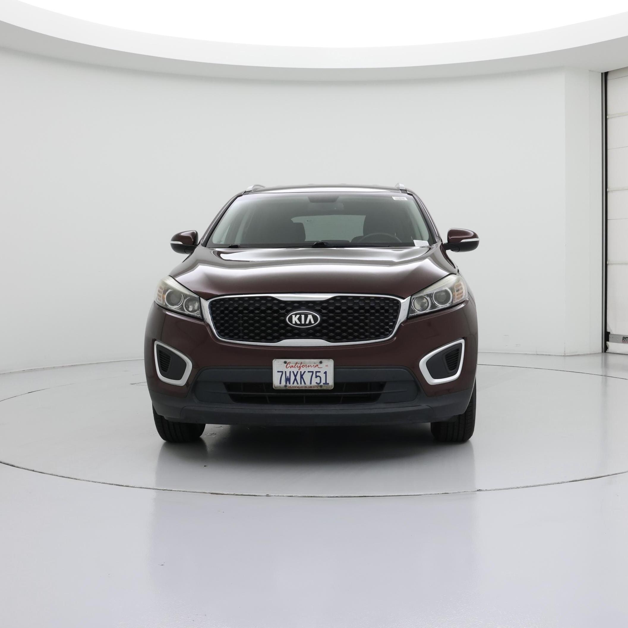 Thumbnail: 2017 Kia Sorento - 5