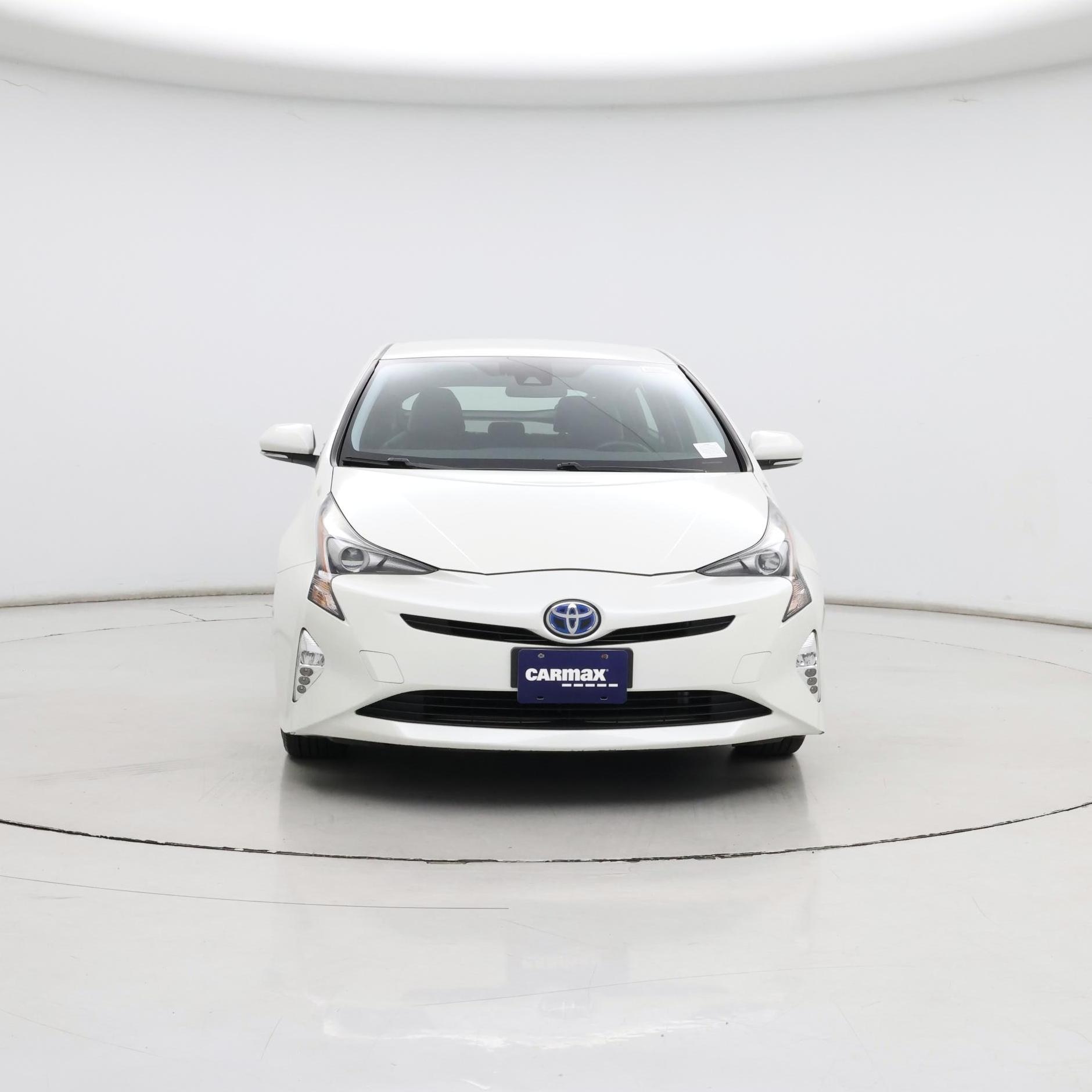Thumbnail: 2017 Toyota Prius - 5