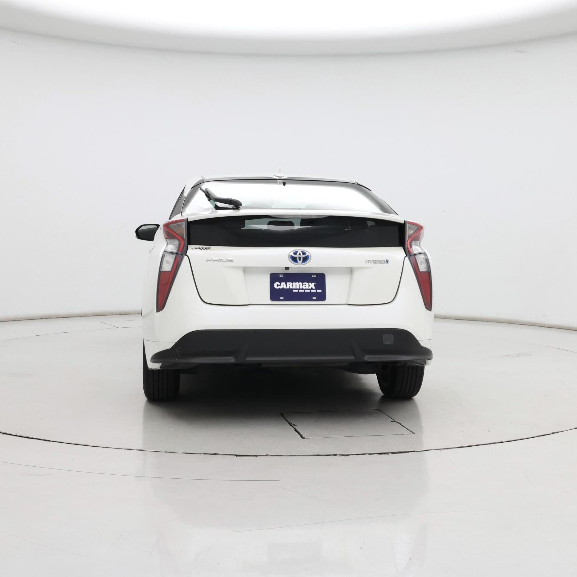 Thumbnail: 2017 Toyota Prius - 6