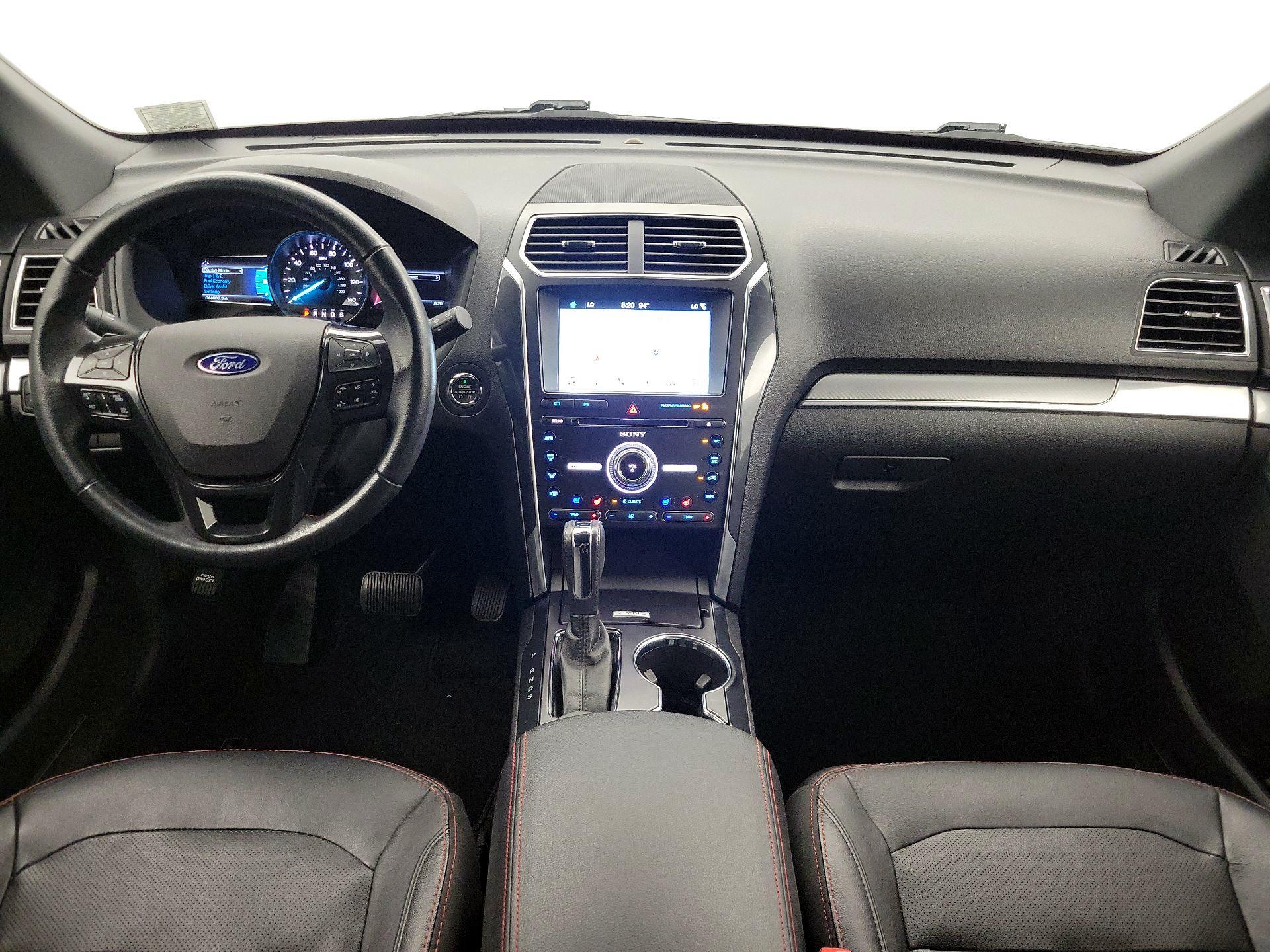 Thumbnail: 2017 Ford Explorer - 9