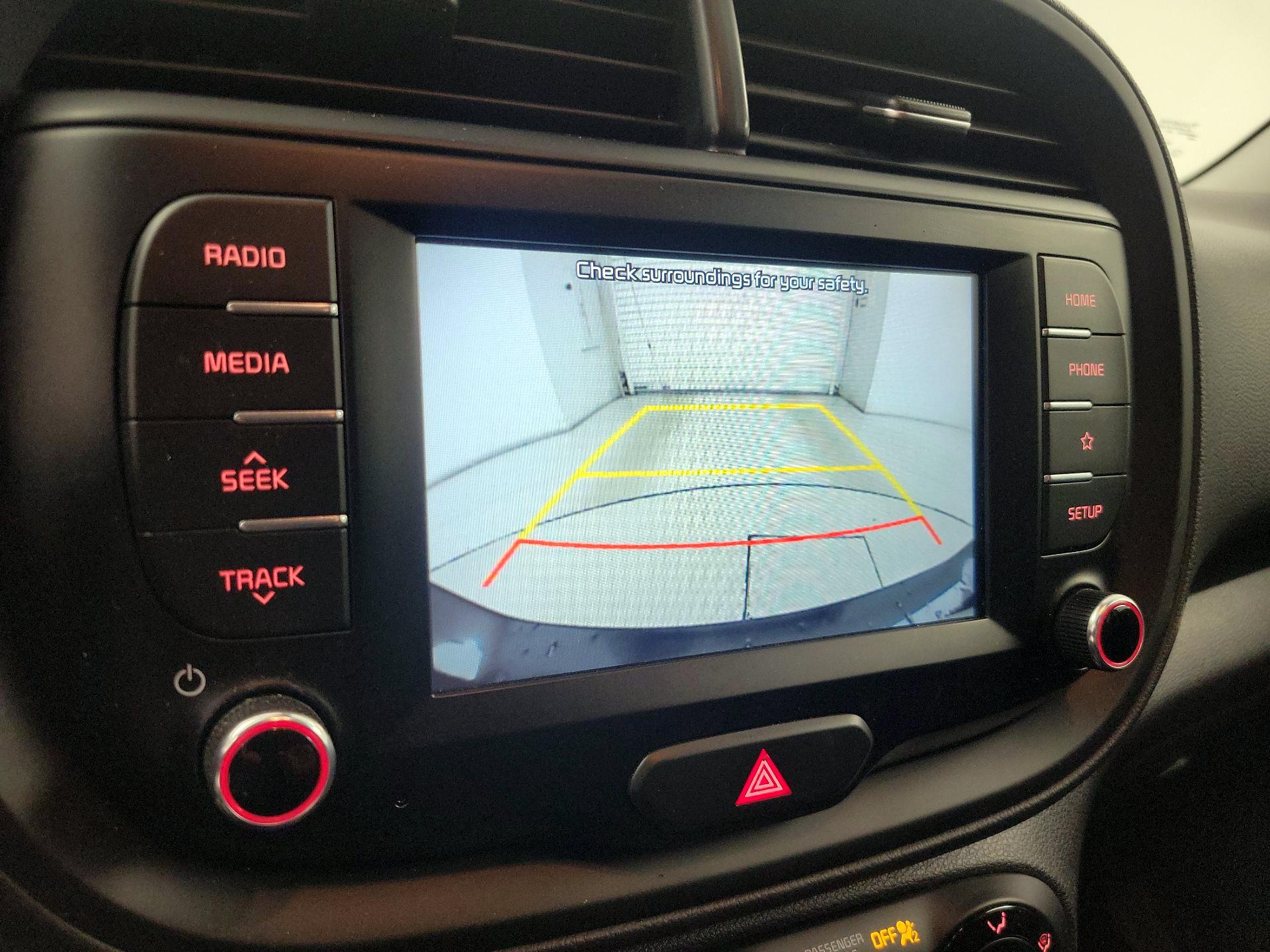 Thumbnail: 2020 Kia Soul - 14