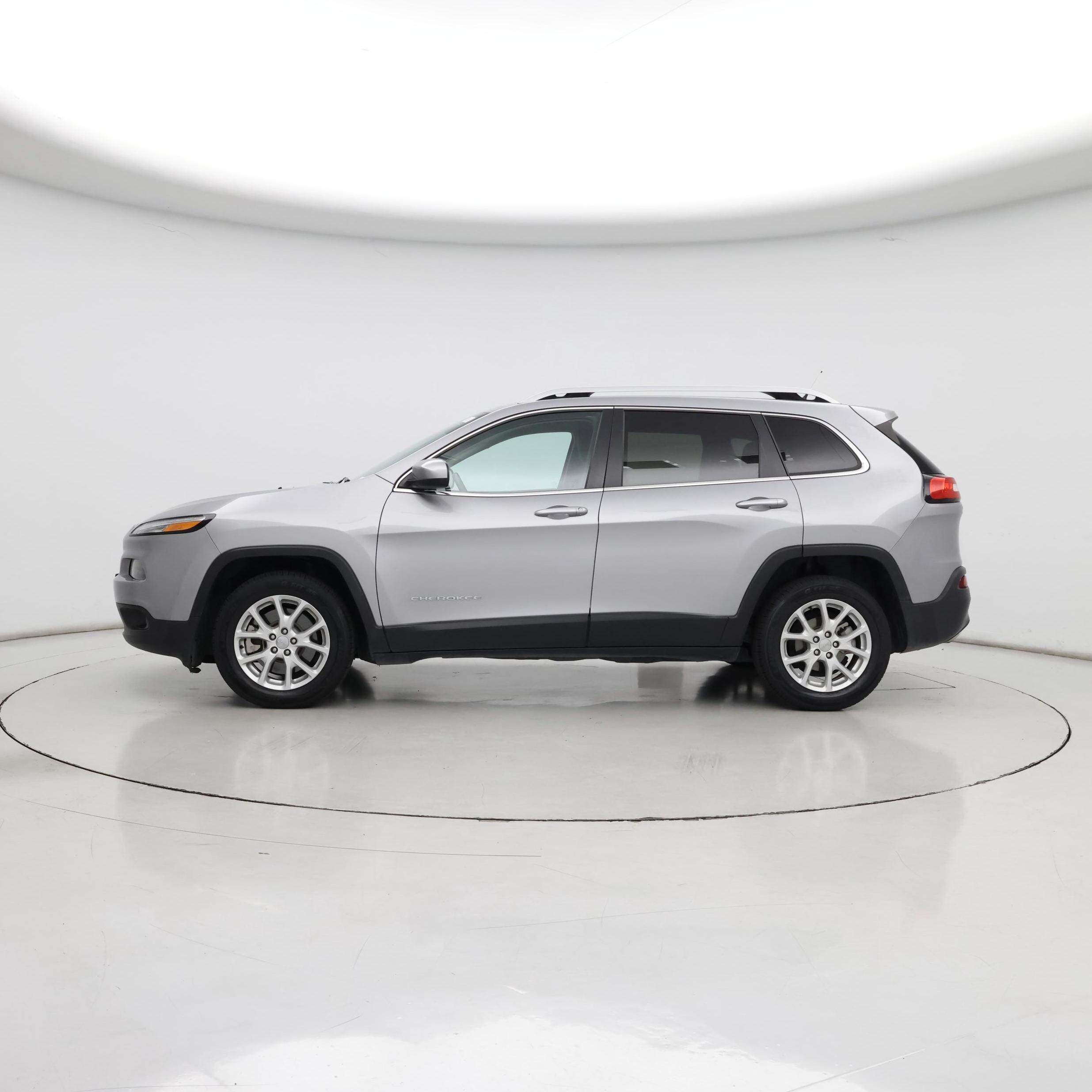 Thumbnail: 2014 Jeep Cherokee - 3