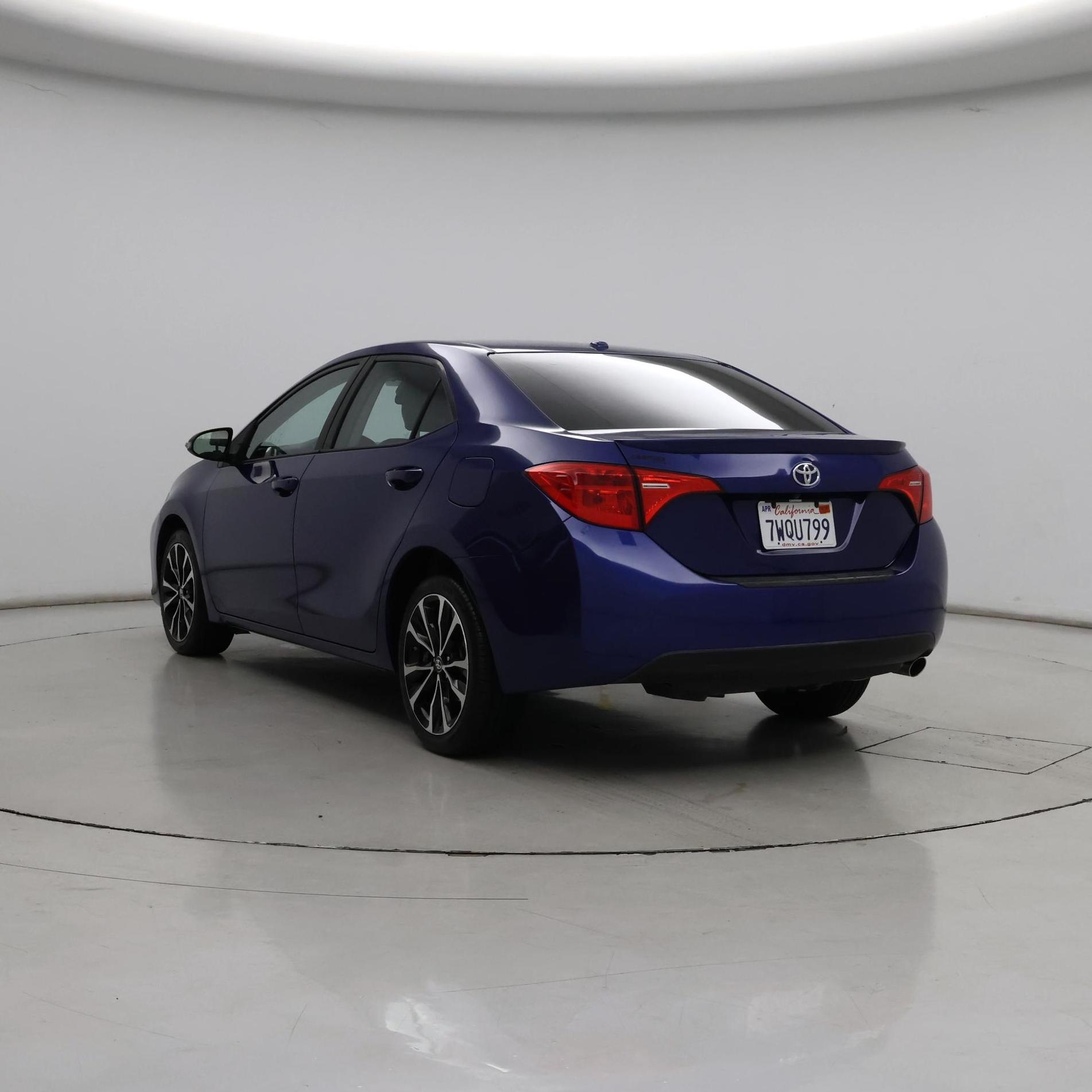 Thumbnail: 2017 Toyota Corolla - 2