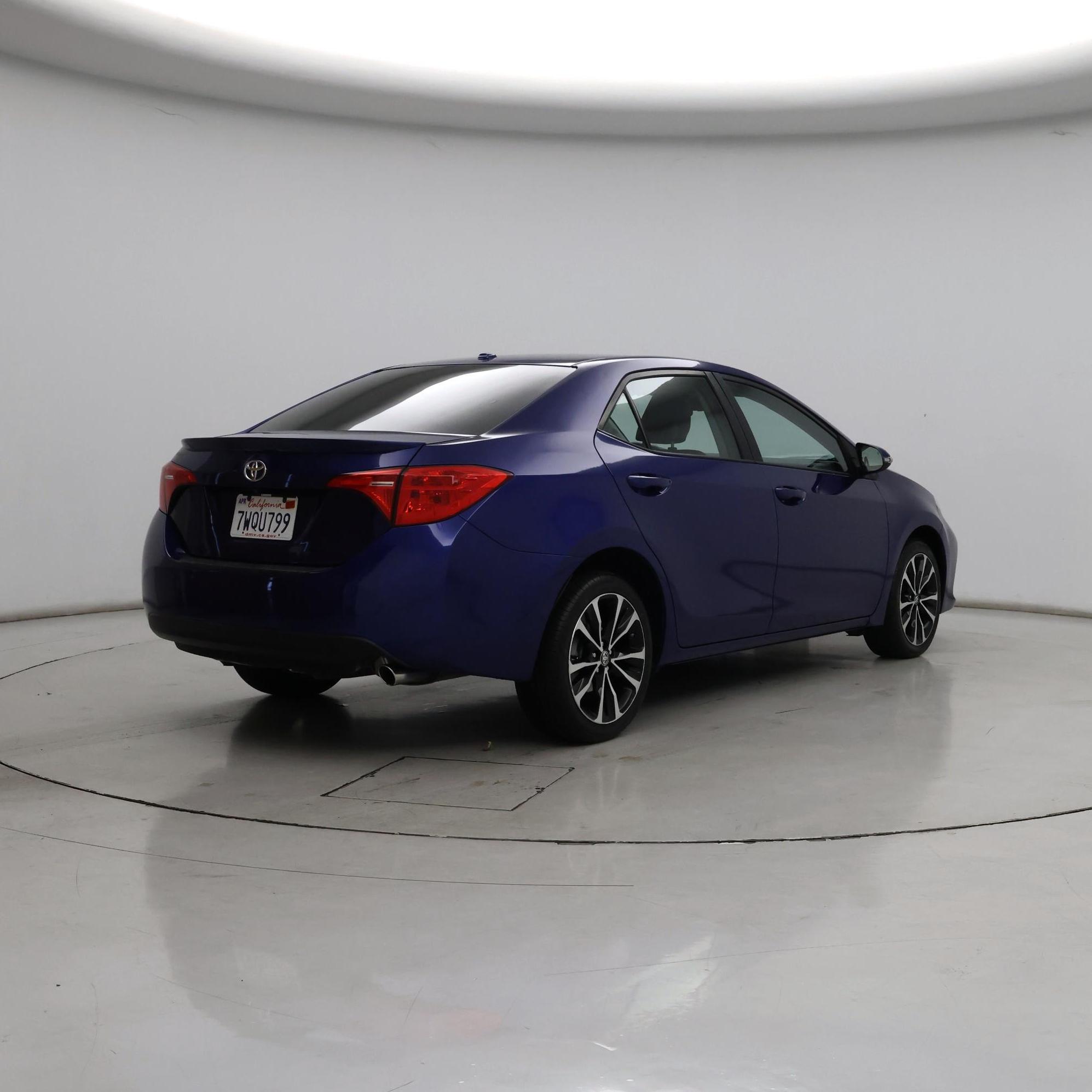 Thumbnail: 2017 Toyota Corolla - 8