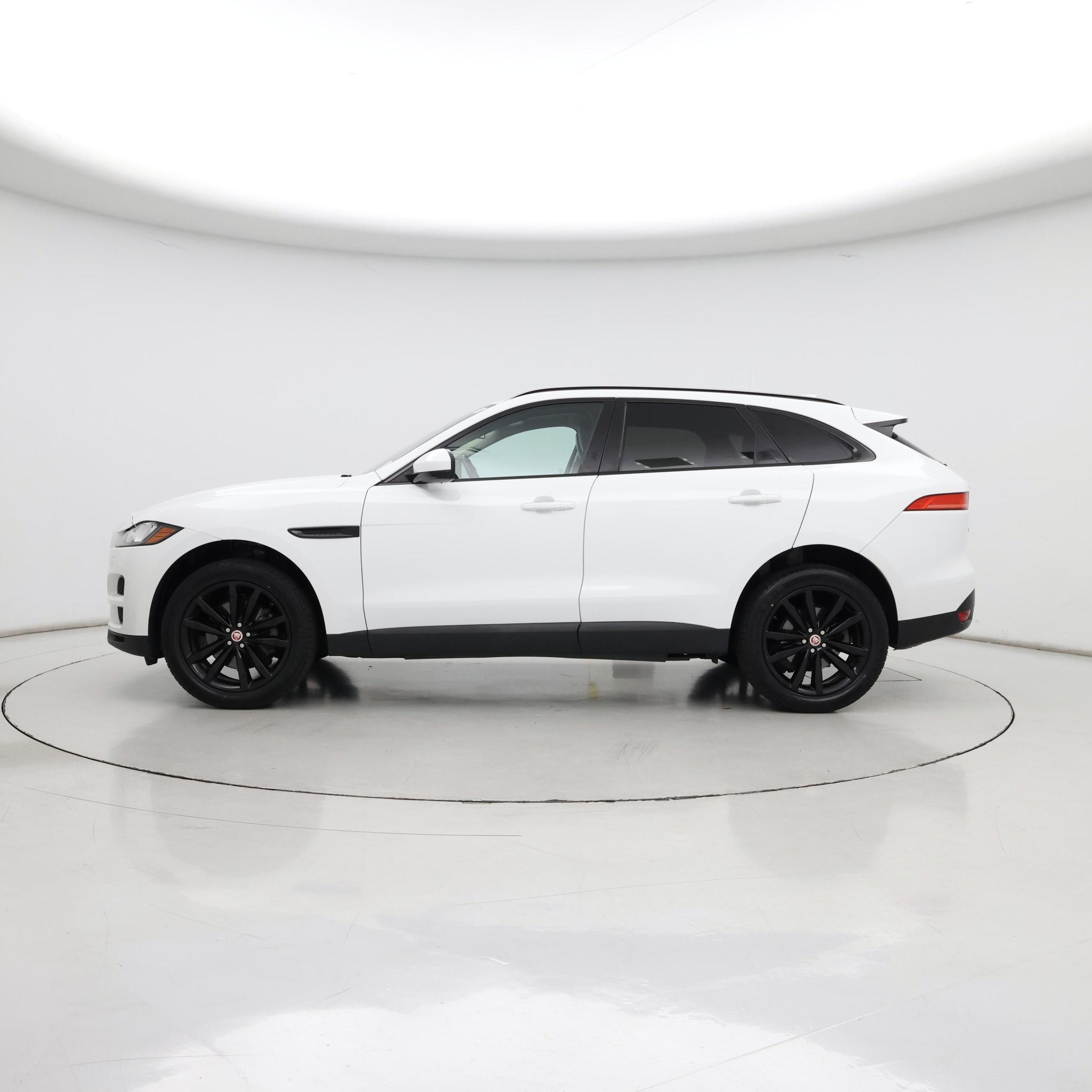 Thumbnail: 2018 Jaguar F-Pace - 3