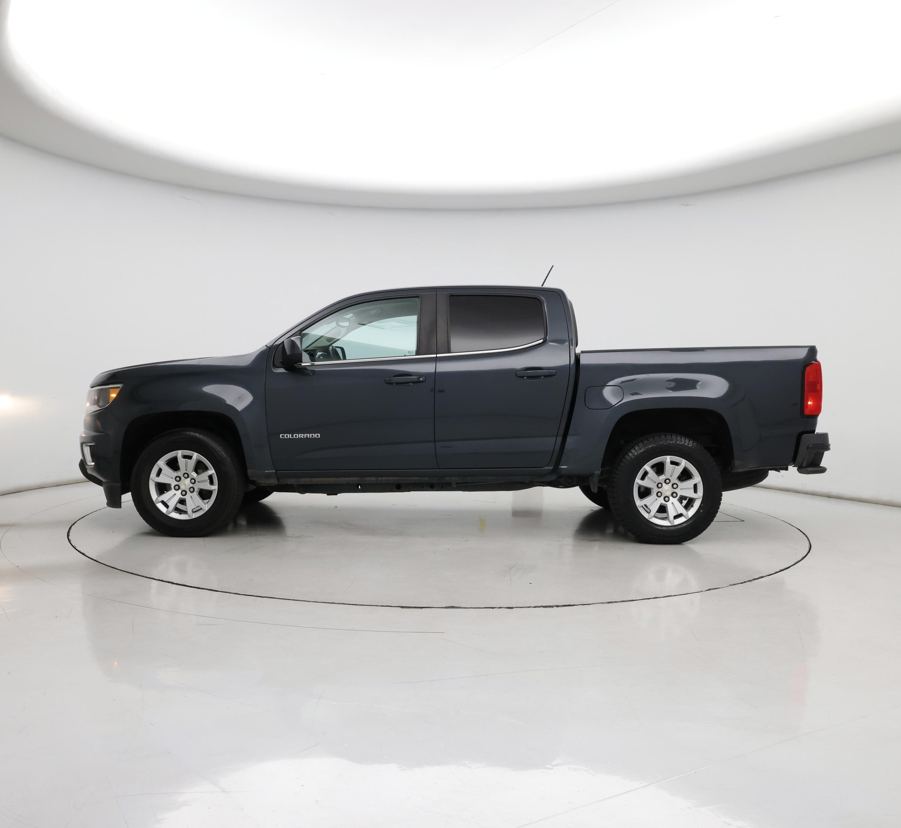 Thumbnail: 2018 Chevrolet Colorado - 3