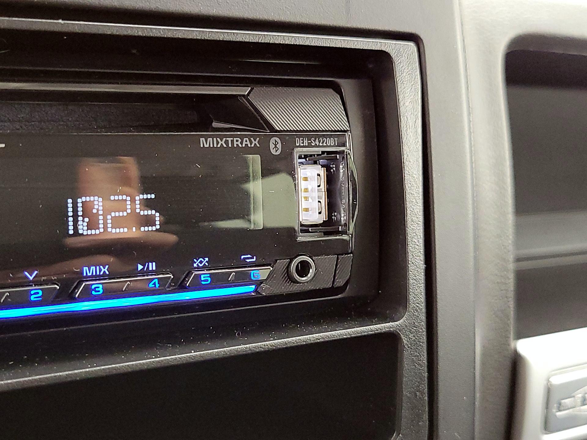 Thumbnail: 2016 Jeep Compass - 16