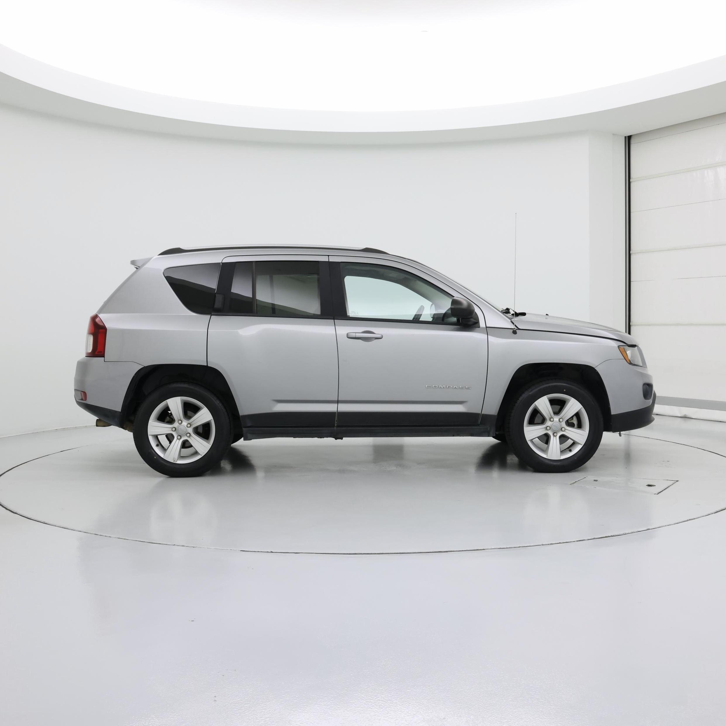 Thumbnail: 2016 Jeep Compass - 7
