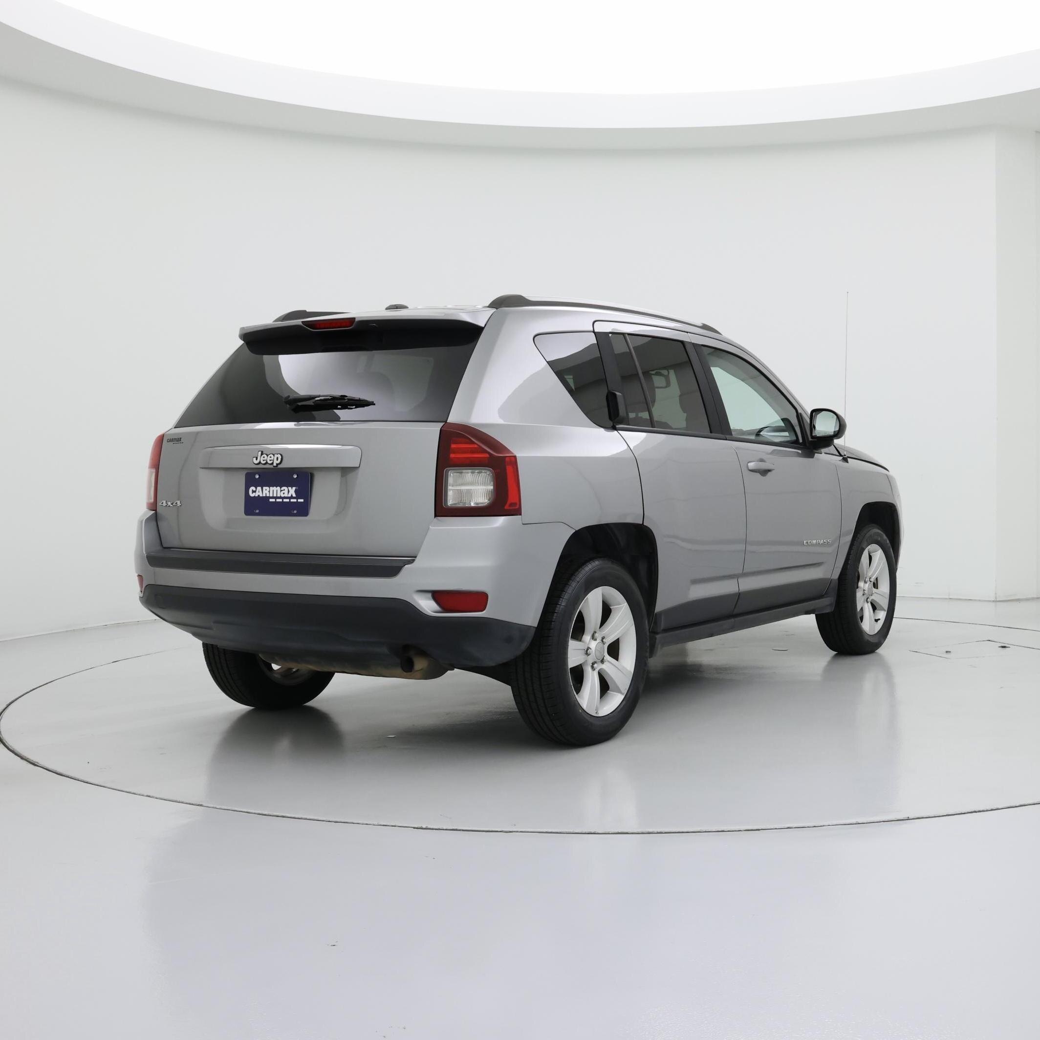 Thumbnail: 2016 Jeep Compass - 8