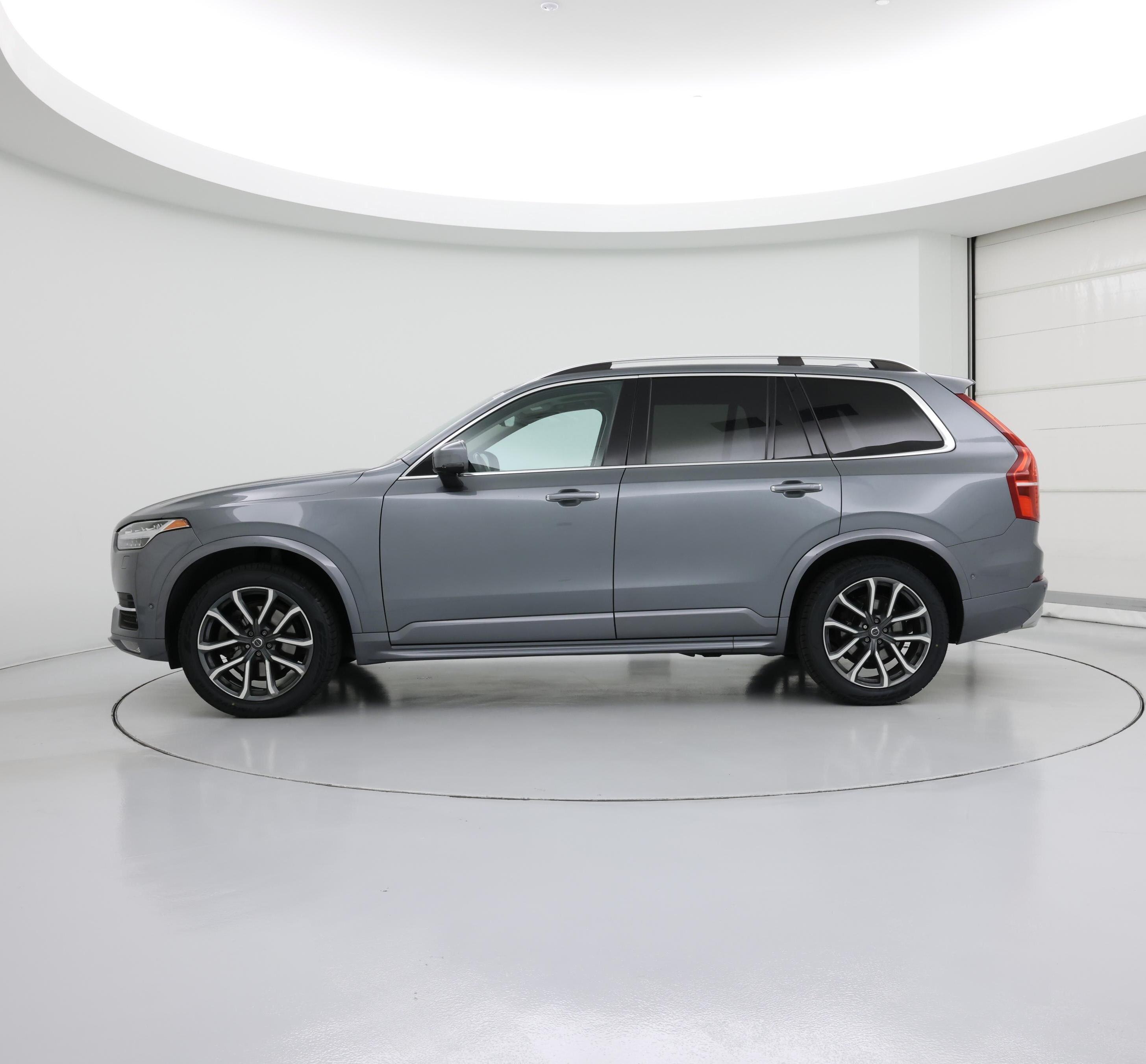 Thumbnail: 2019 Volvo XC90 - 3