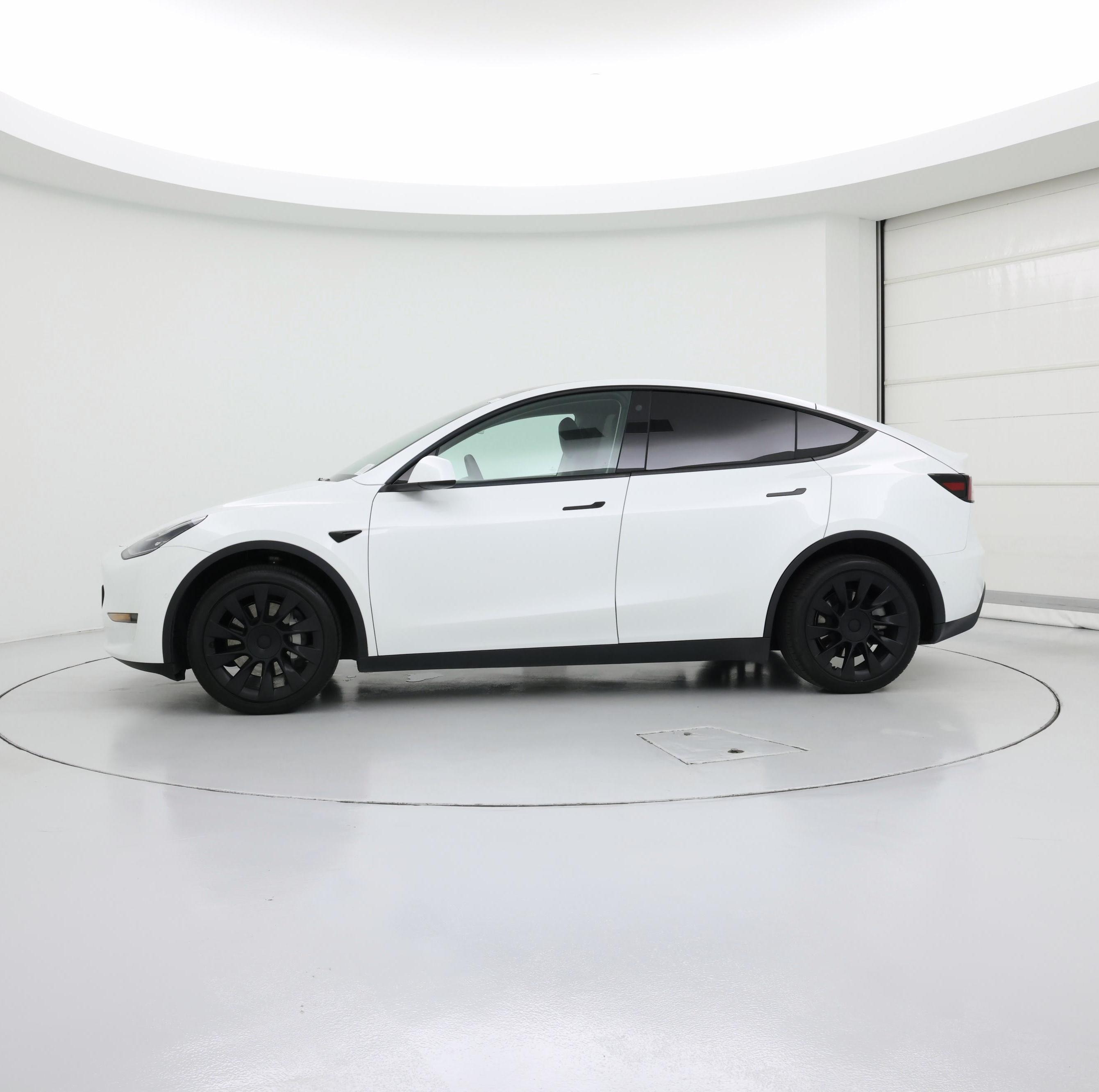Thumbnail: 2021 Tesla Model Y - 3