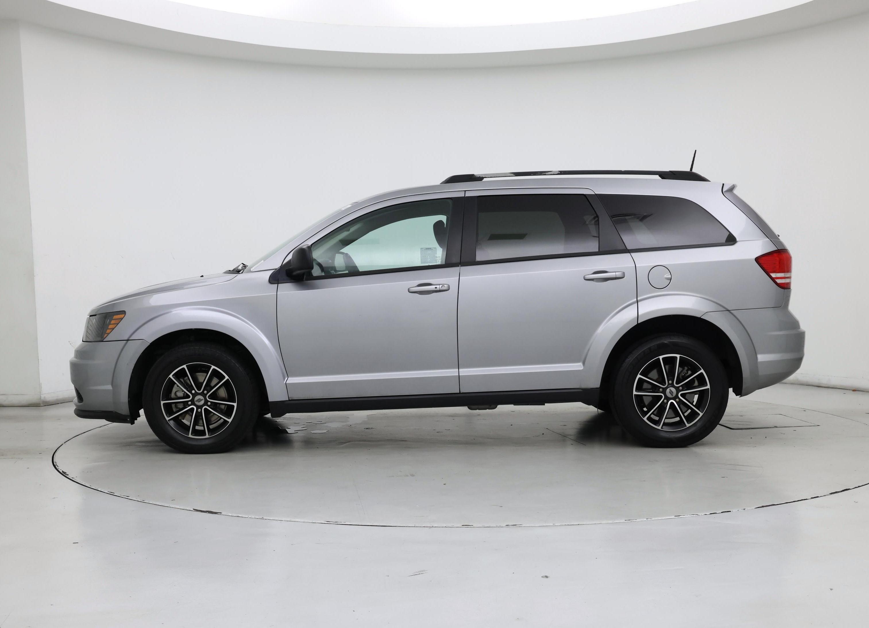 Thumbnail: 2018 Dodge Journey - 3