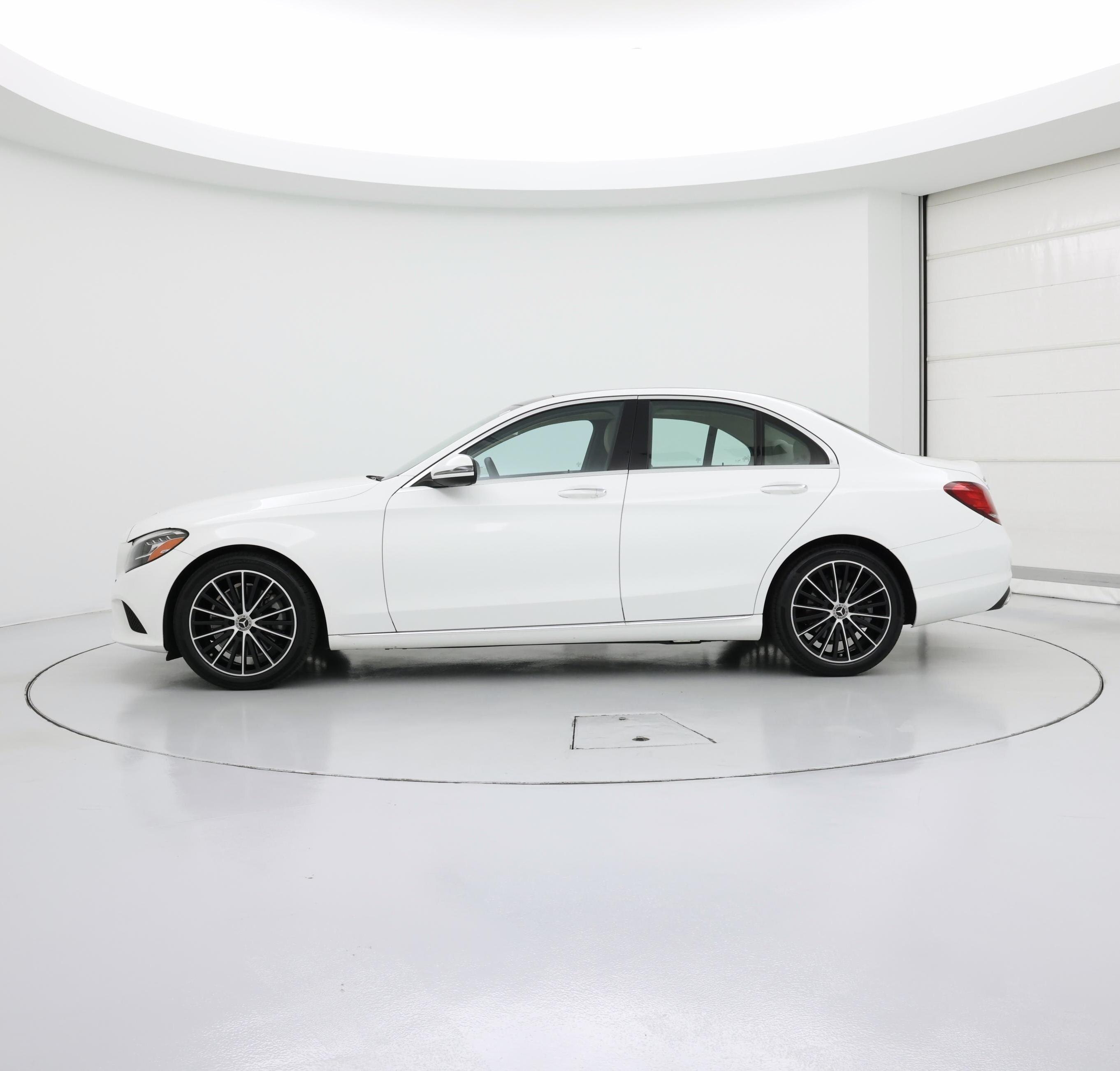 Thumbnail: 2021 Mercedes-Benz C-Class - 3
