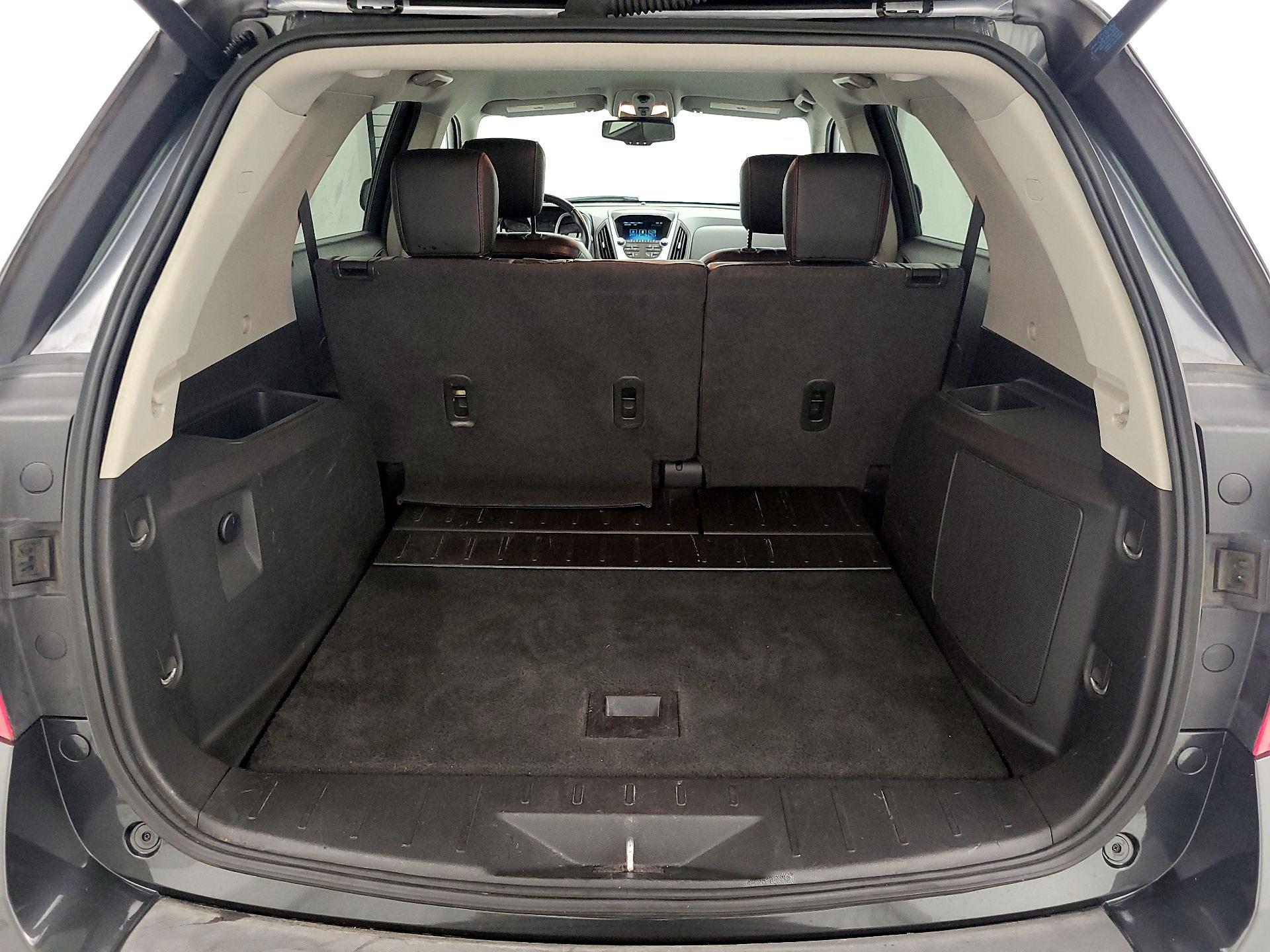 Thumbnail: 2017 Chevrolet Equinox - 16