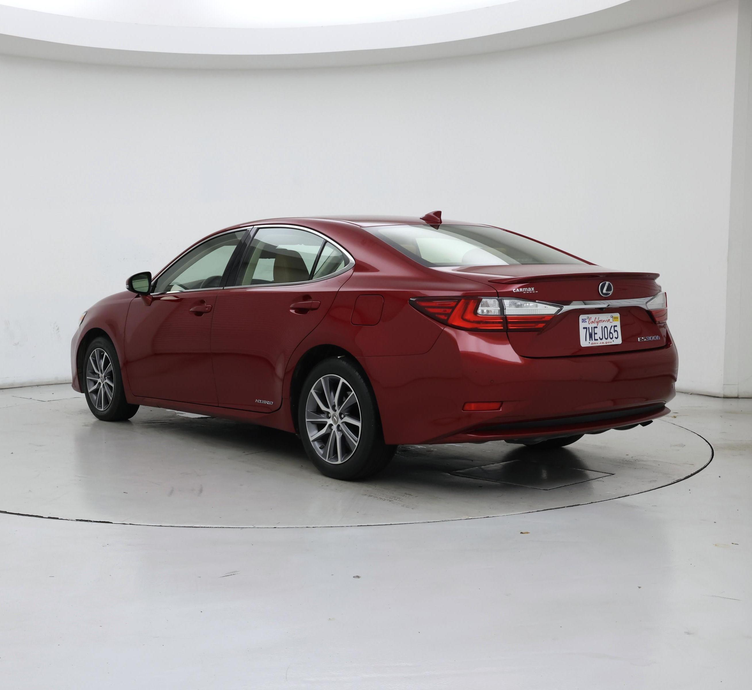 Thumbnail: 2017 Lexus ES - 2