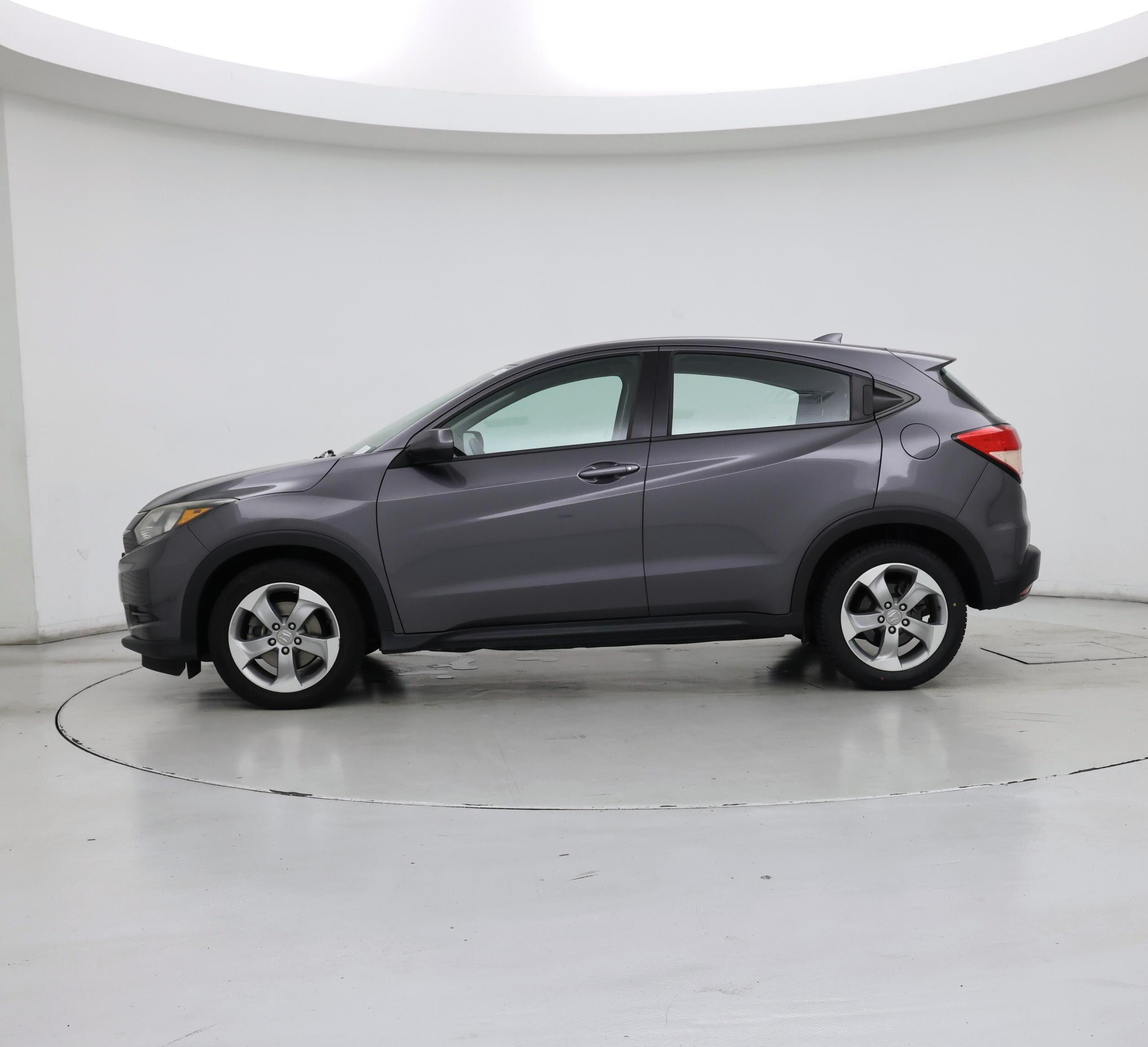 Thumbnail: 2018 Honda HR-V - 3