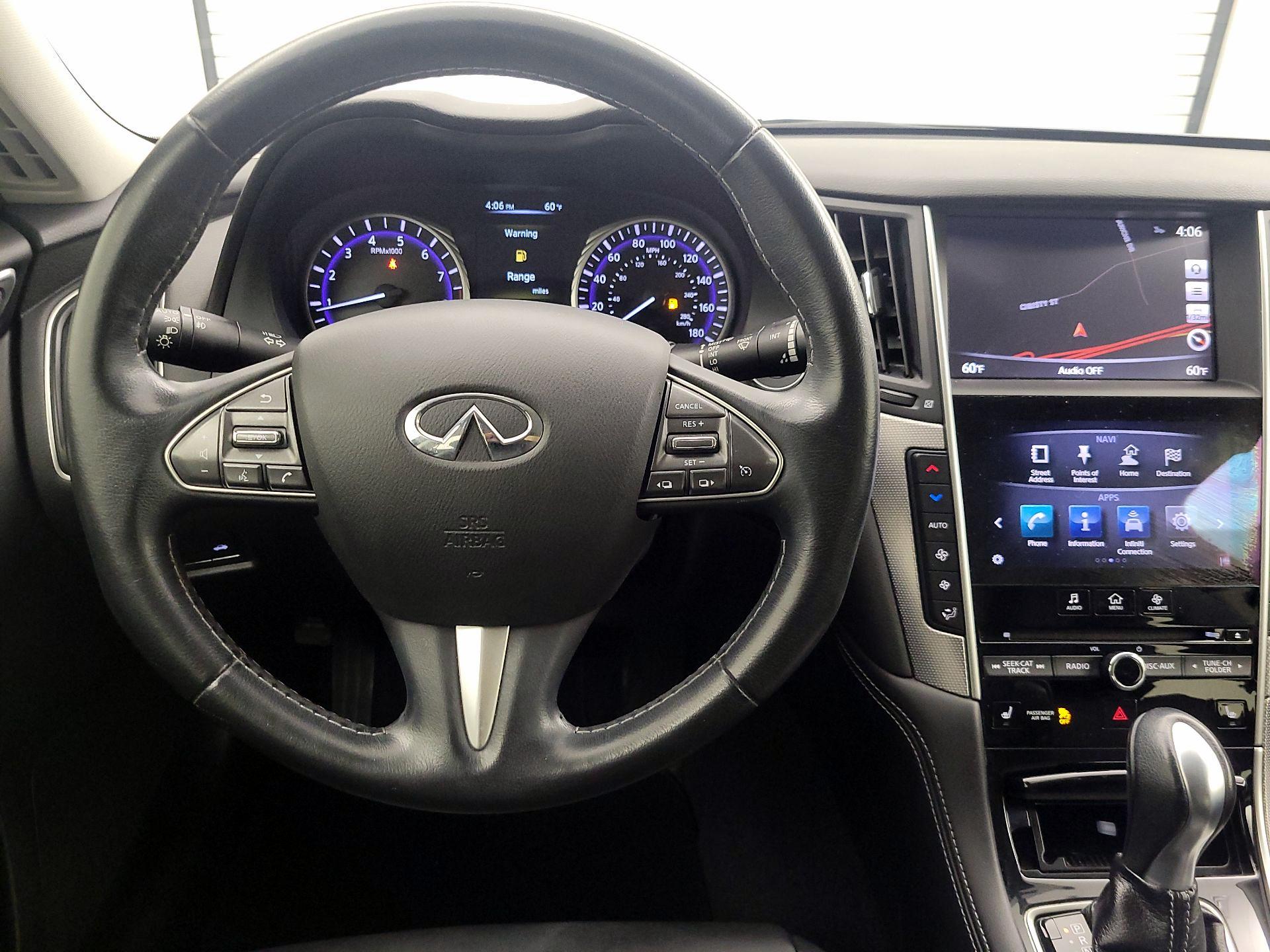Thumbnail: 2015 INFINITI Q50 - 10