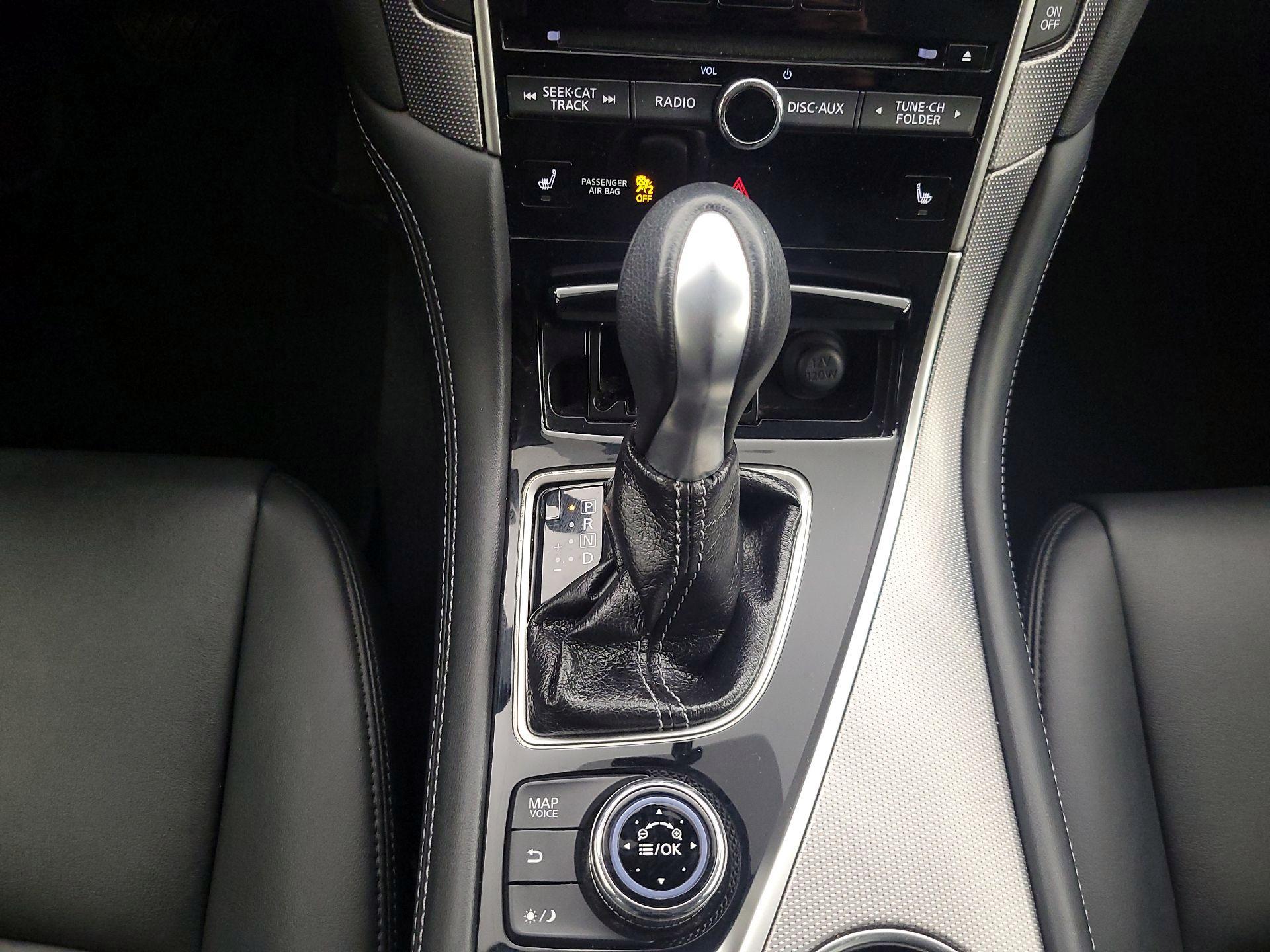 Thumbnail: 2015 INFINITI Q50 - 18