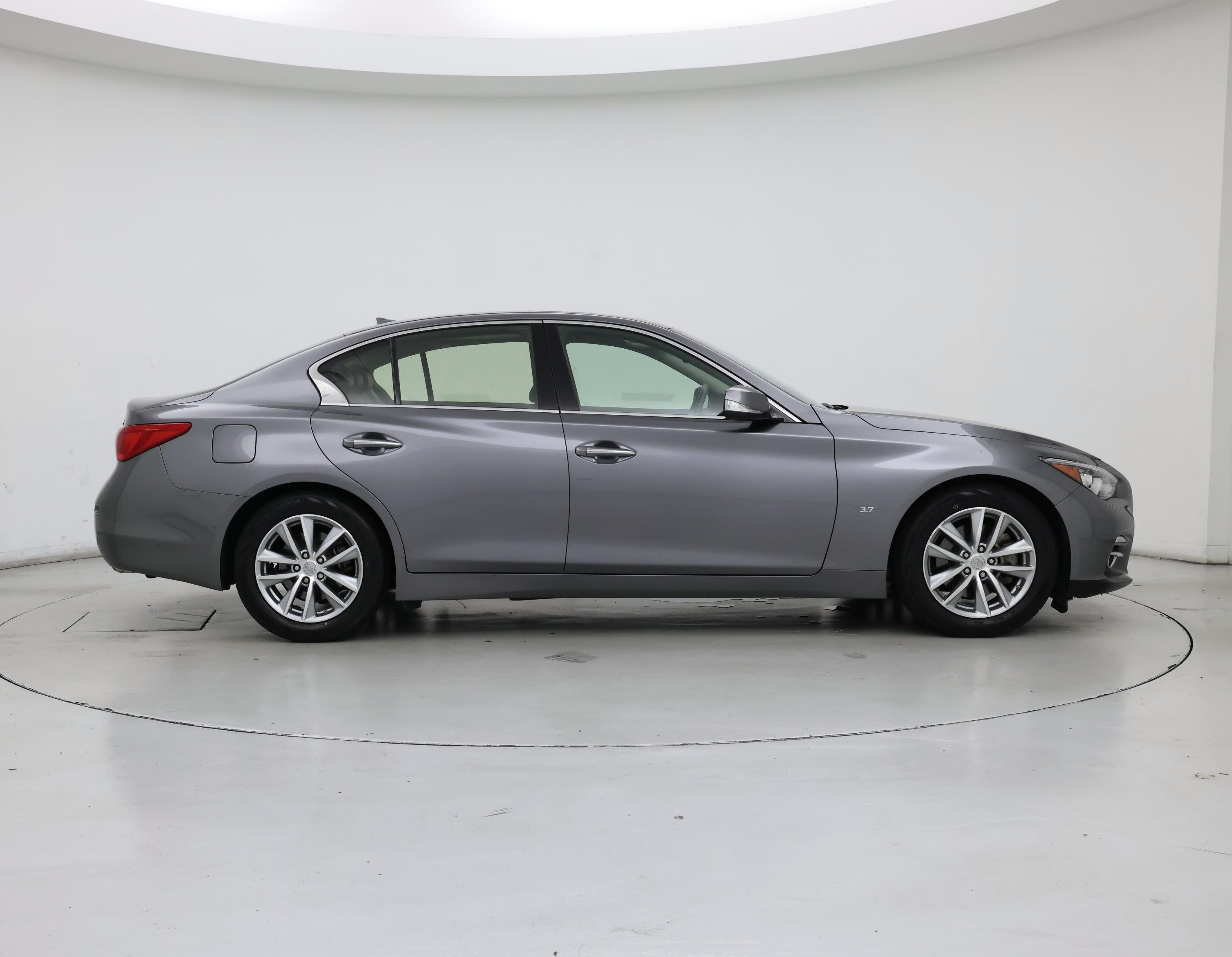 Thumbnail: 2015 INFINITI Q50 - 7
