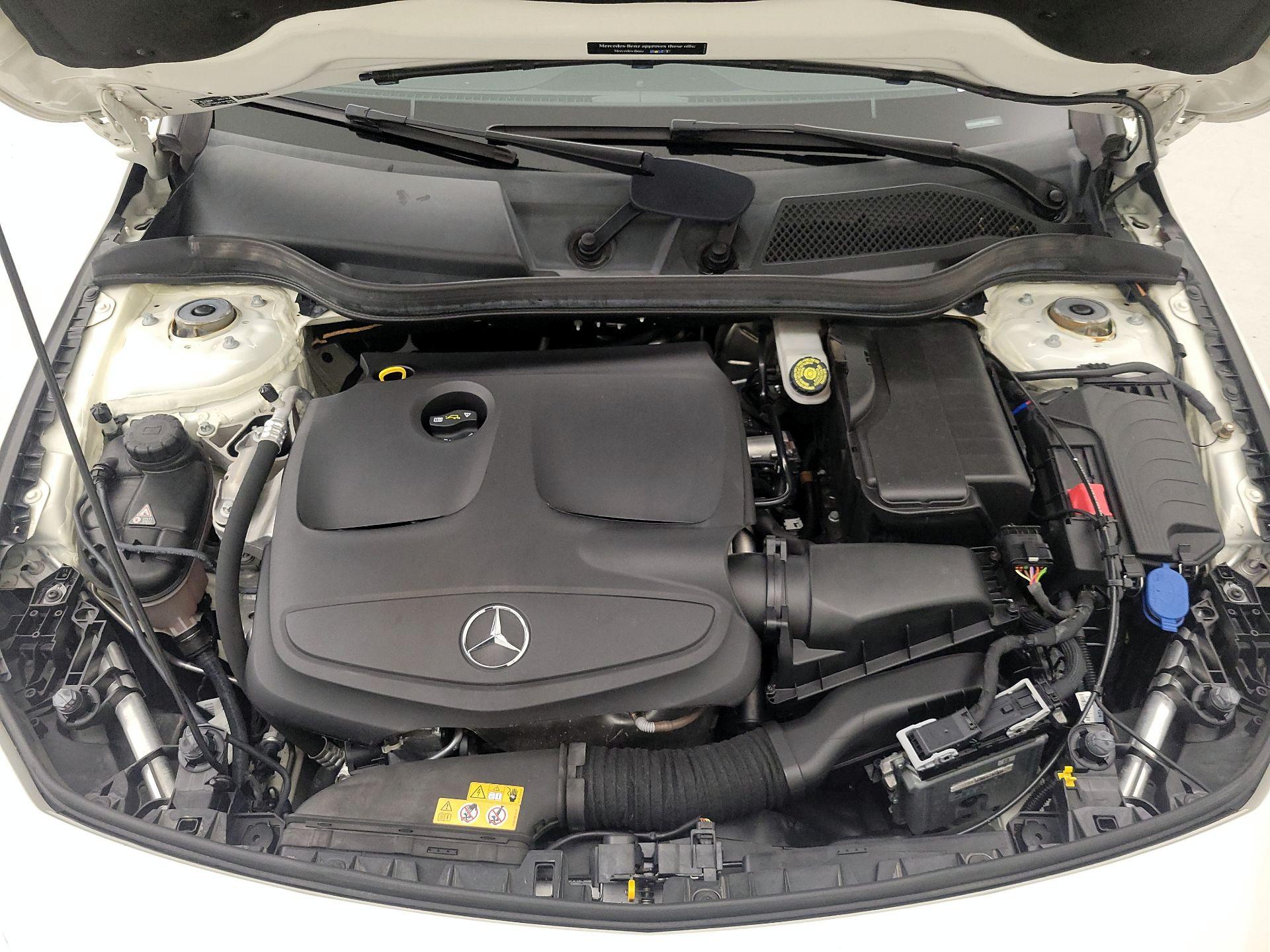 Thumbnail: 2018 Mercedes-Benz CLA - 20