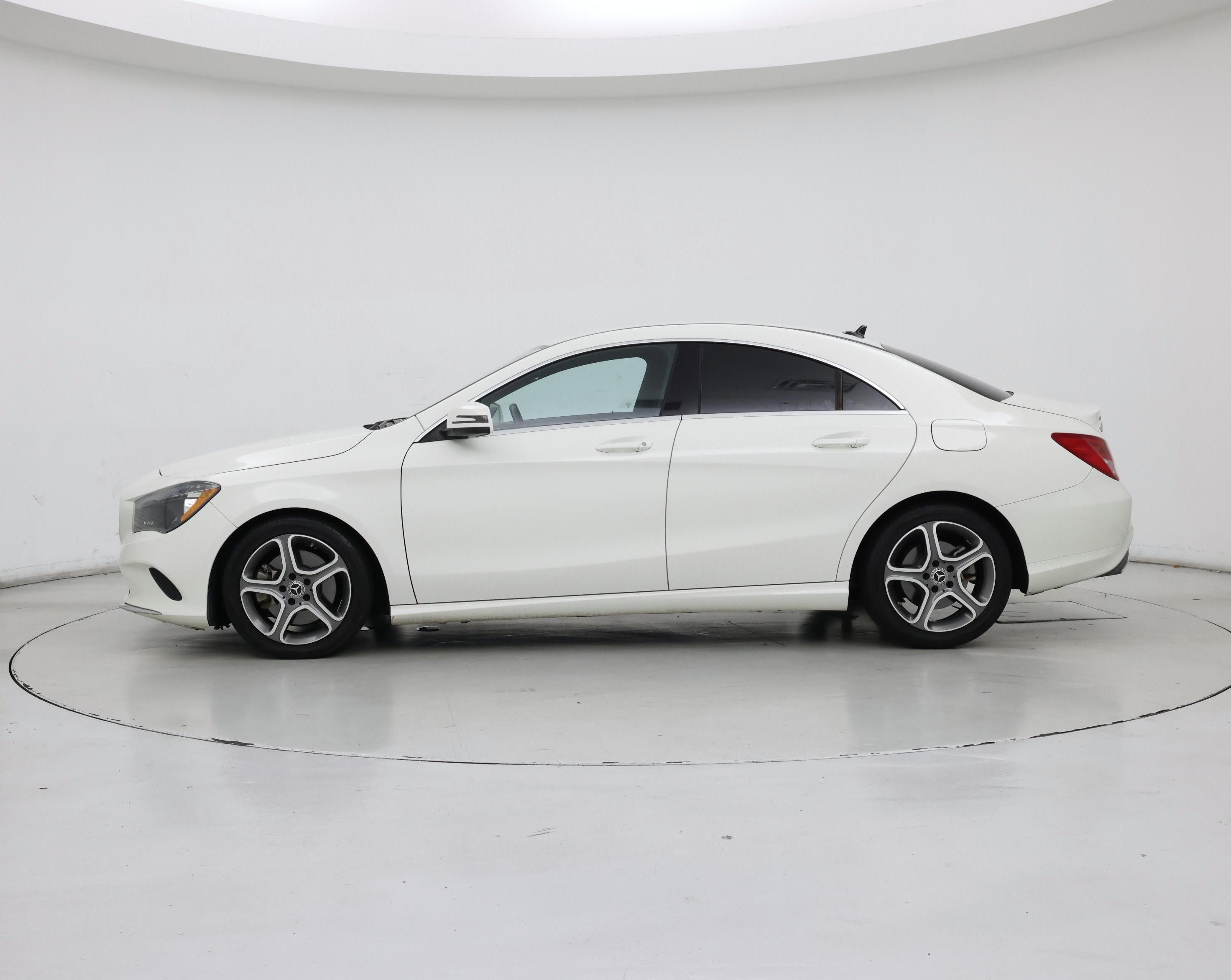 Thumbnail: 2018 Mercedes-Benz CLA - 3