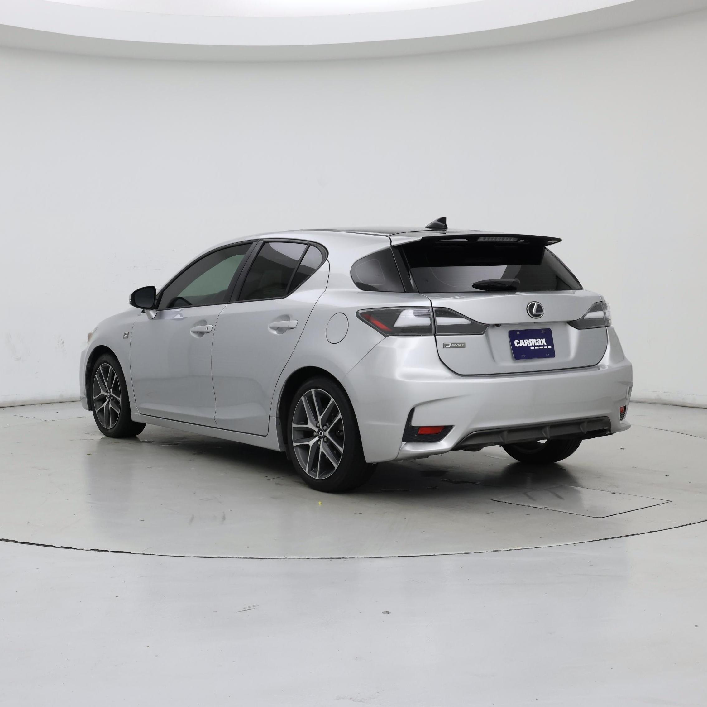 Thumbnail: 2016 Lexus CT - 2