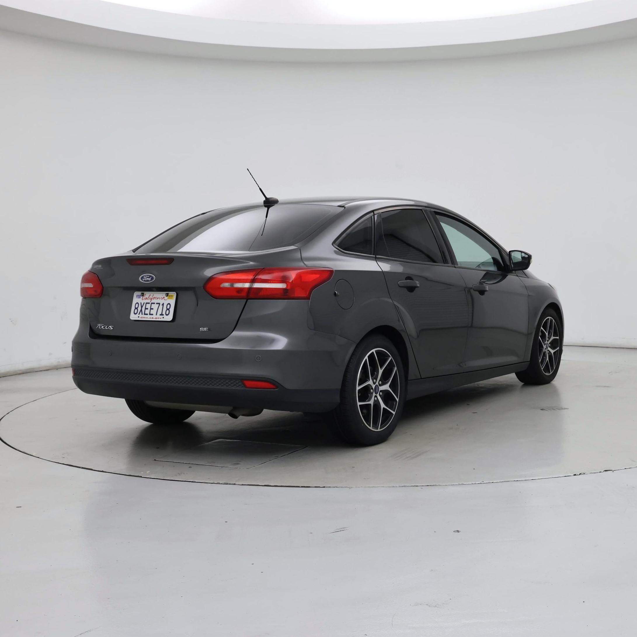 Thumbnail: 2018 Ford Focus - 8