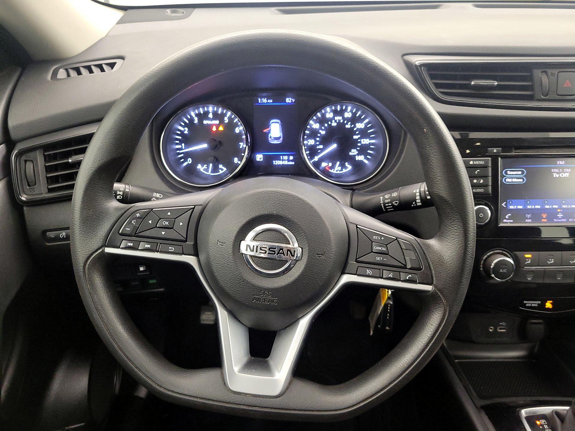 Thumbnail: 2018 Nissan Rogue - 10