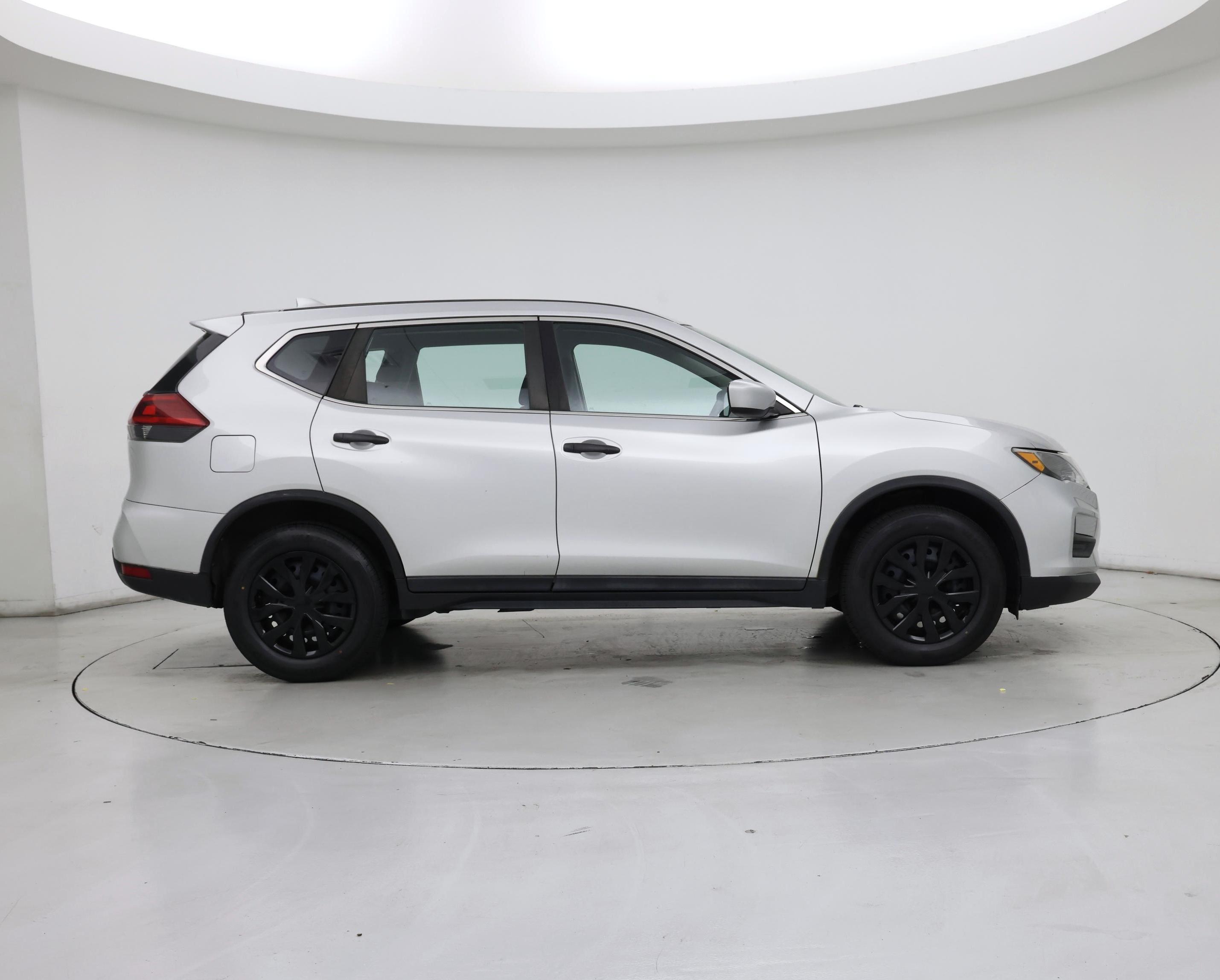 Thumbnail: 2018 Nissan Rogue - 7