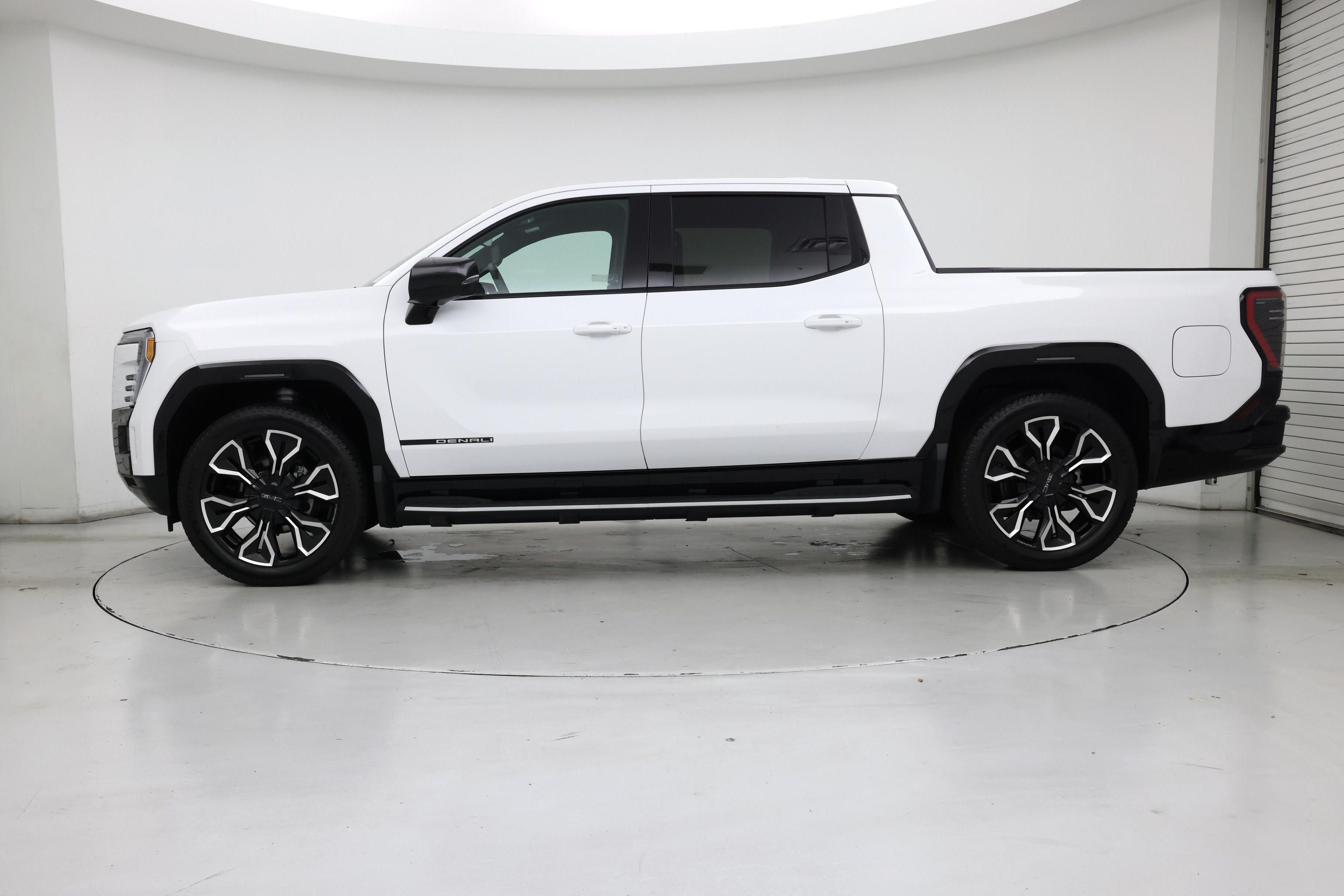 Thumbnail: 2025 GMC Sierra EV - 3