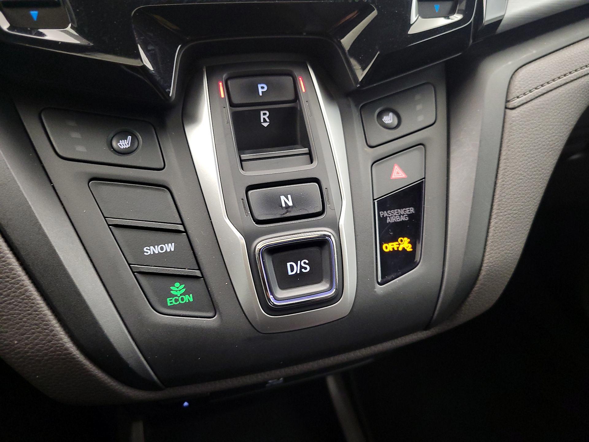 Thumbnail: 2019 Honda Odyssey - 18