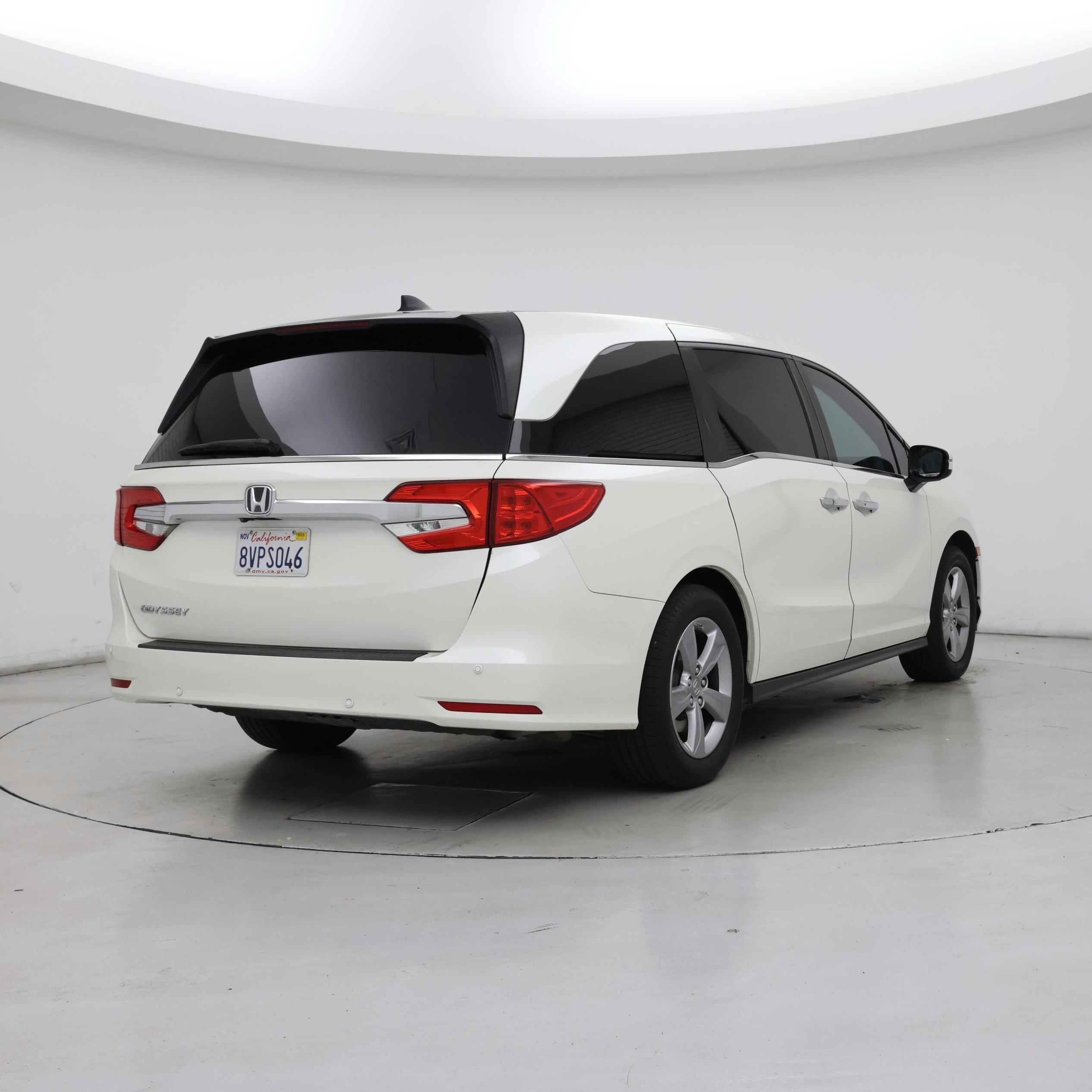 Thumbnail: 2019 Honda Odyssey - 8