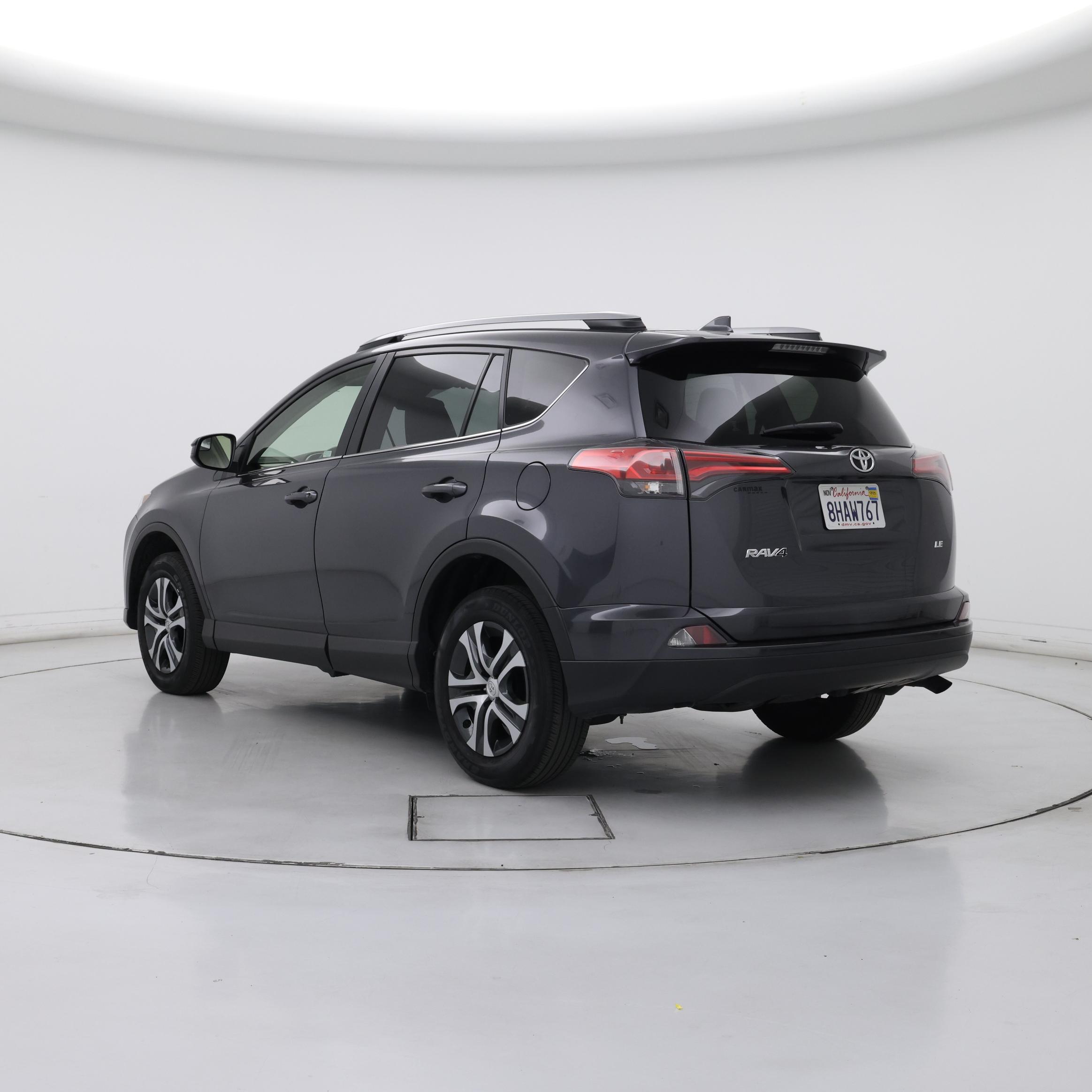 Thumbnail: 2018 Toyota RAV4 - 2