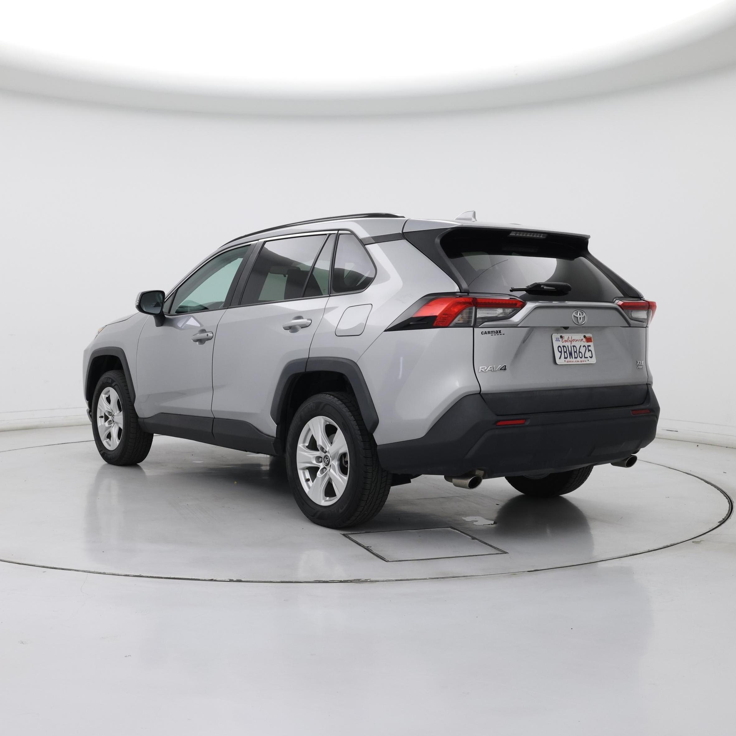 Thumbnail: 2021 Toyota RAV4 - 2