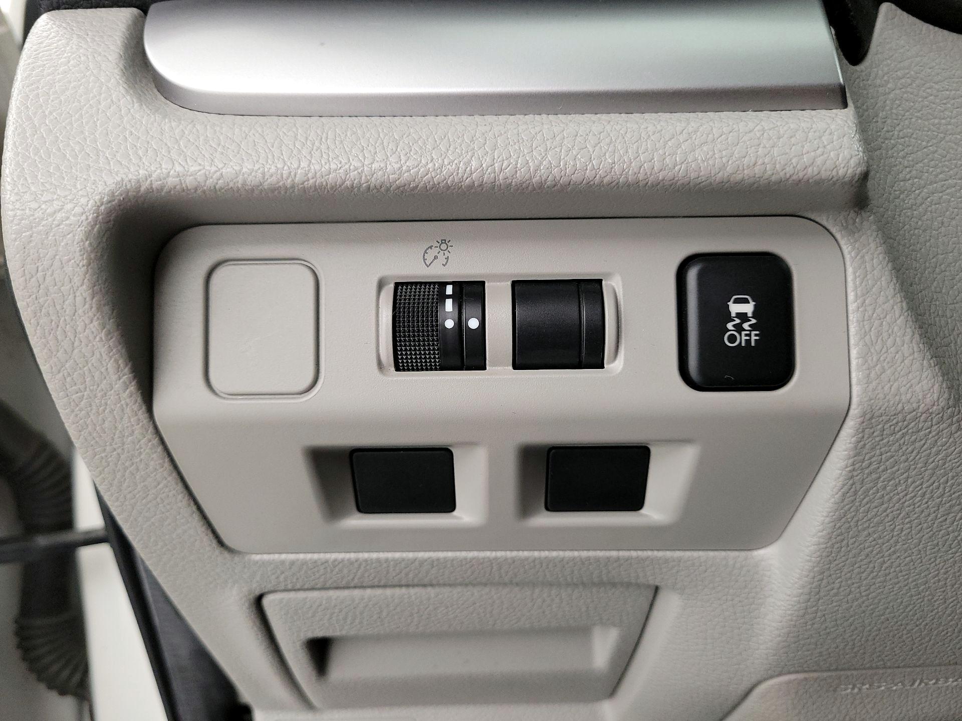 Thumbnail: 2016 Subaru Forester - 13