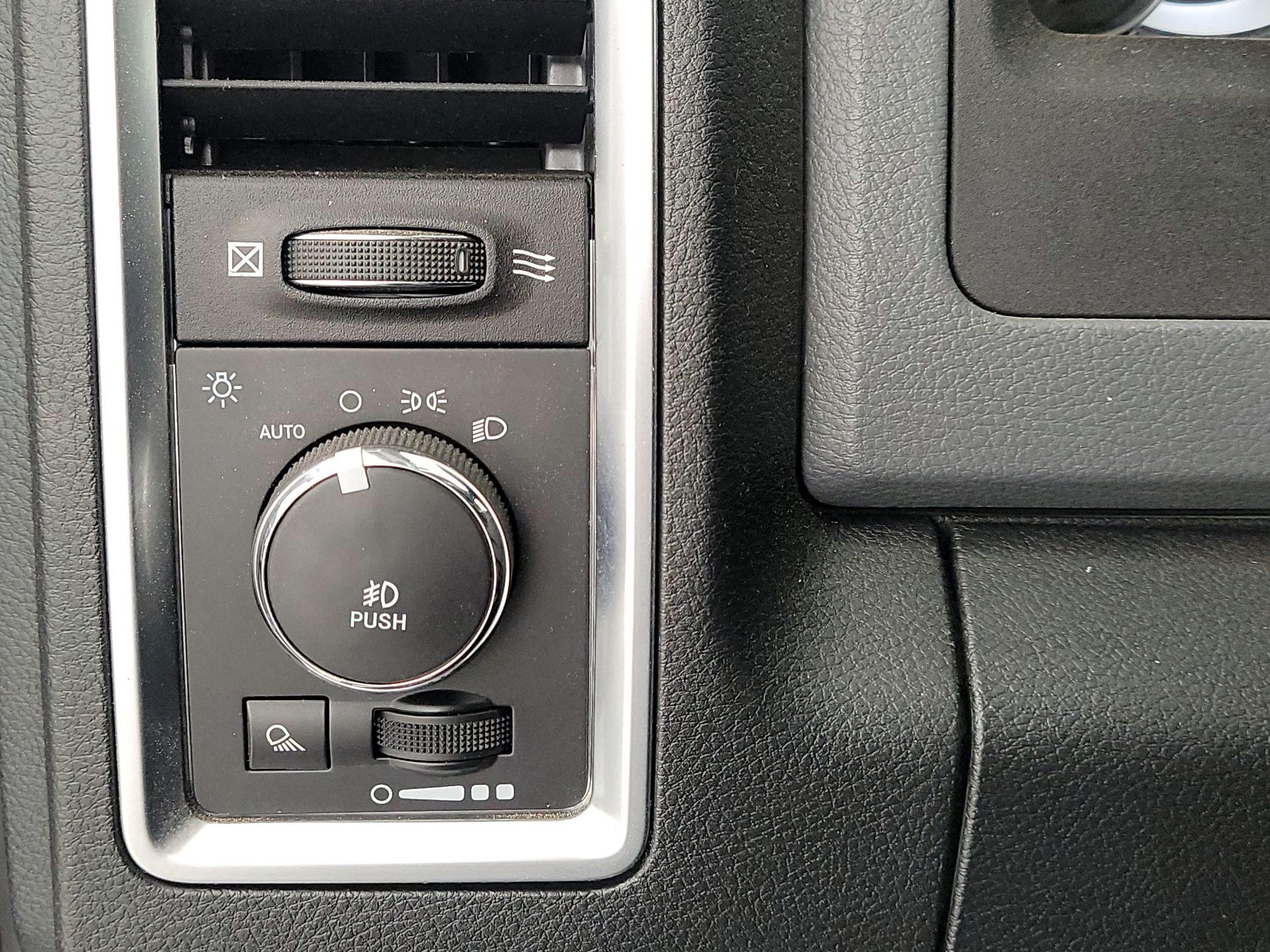 Thumbnail: 2016 RAM 1500 - 13