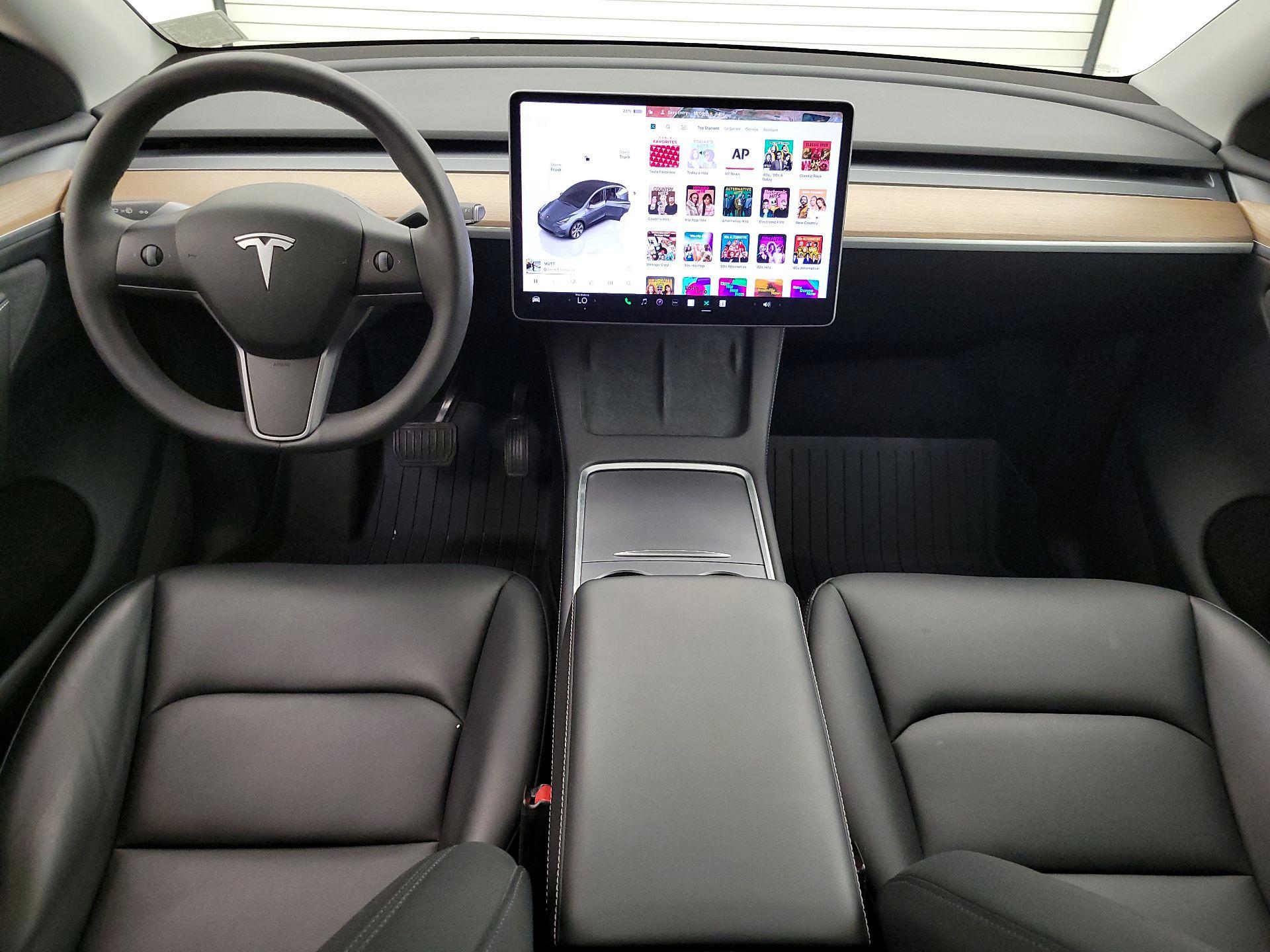 Thumbnail: 2023 Tesla Model Y - 9