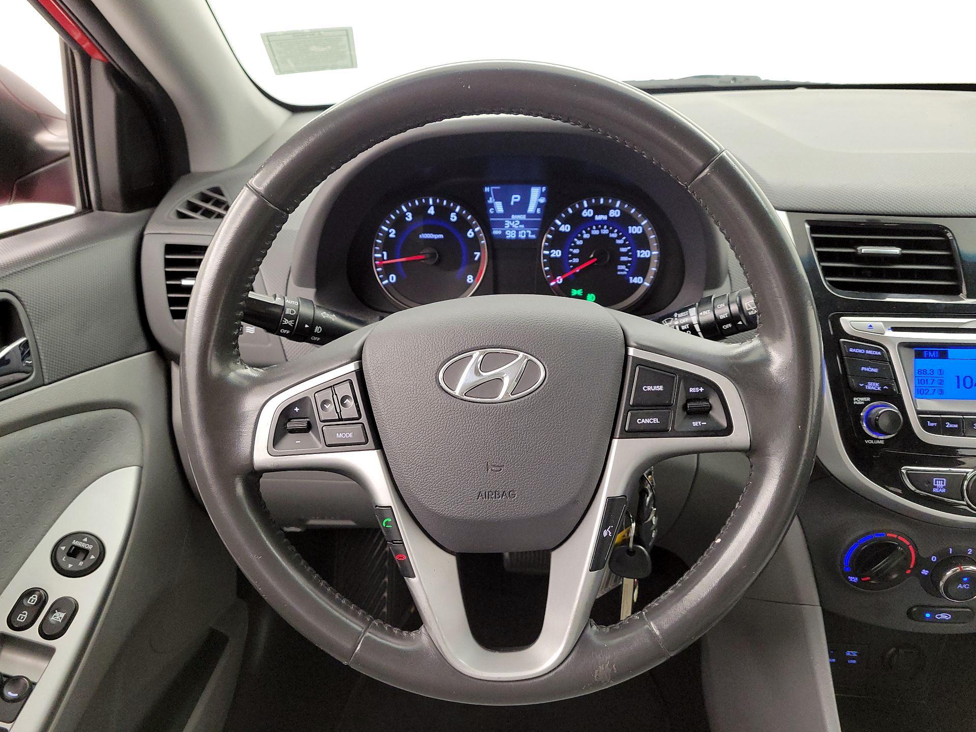 Thumbnail: 2014 Hyundai Accent - 10