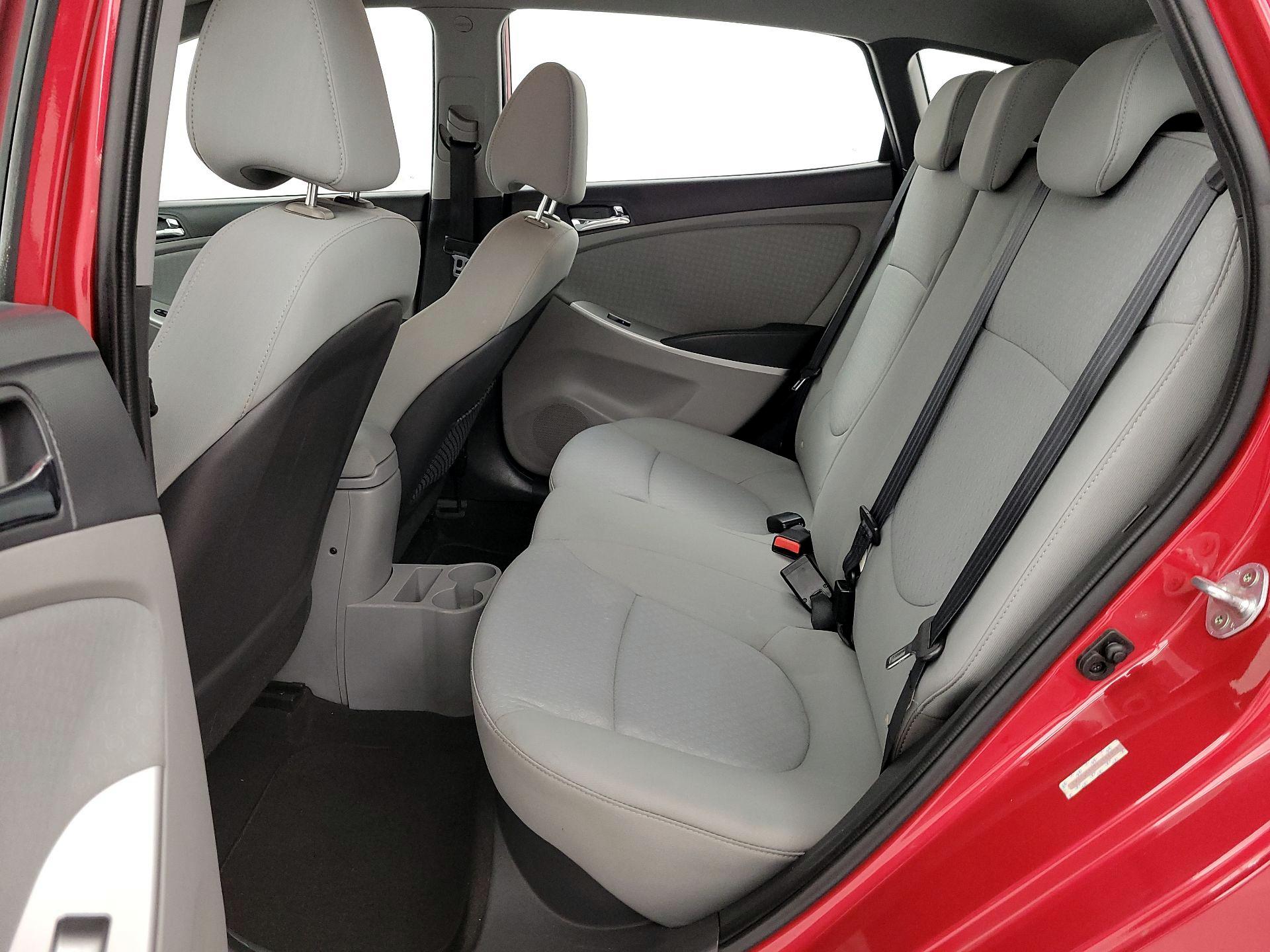Thumbnail: 2014 Hyundai Accent - 18