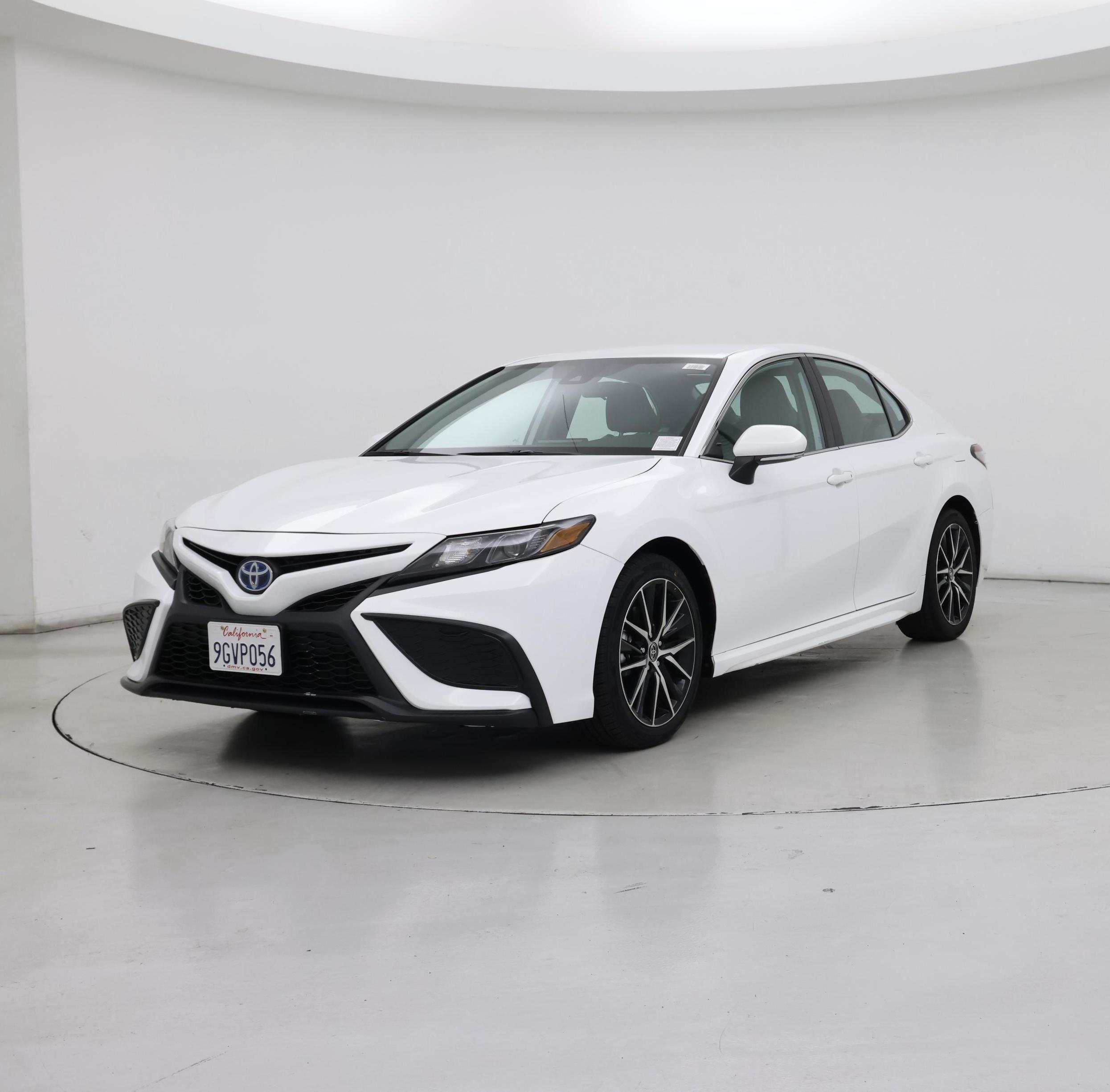Thumbnail: 2023 Toyota Camry - 4