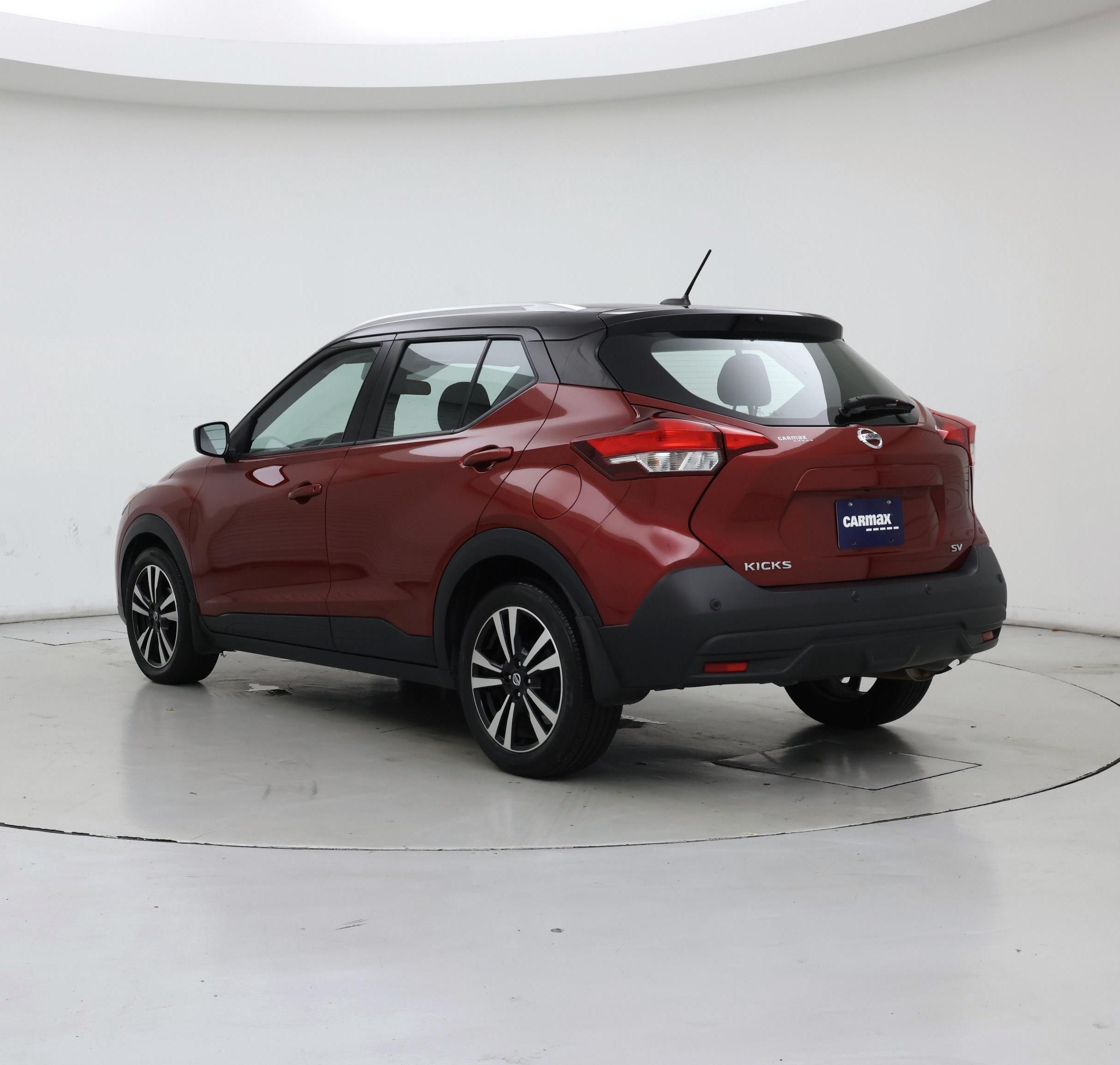 Thumbnail: 2020 Nissan Kicks - 2