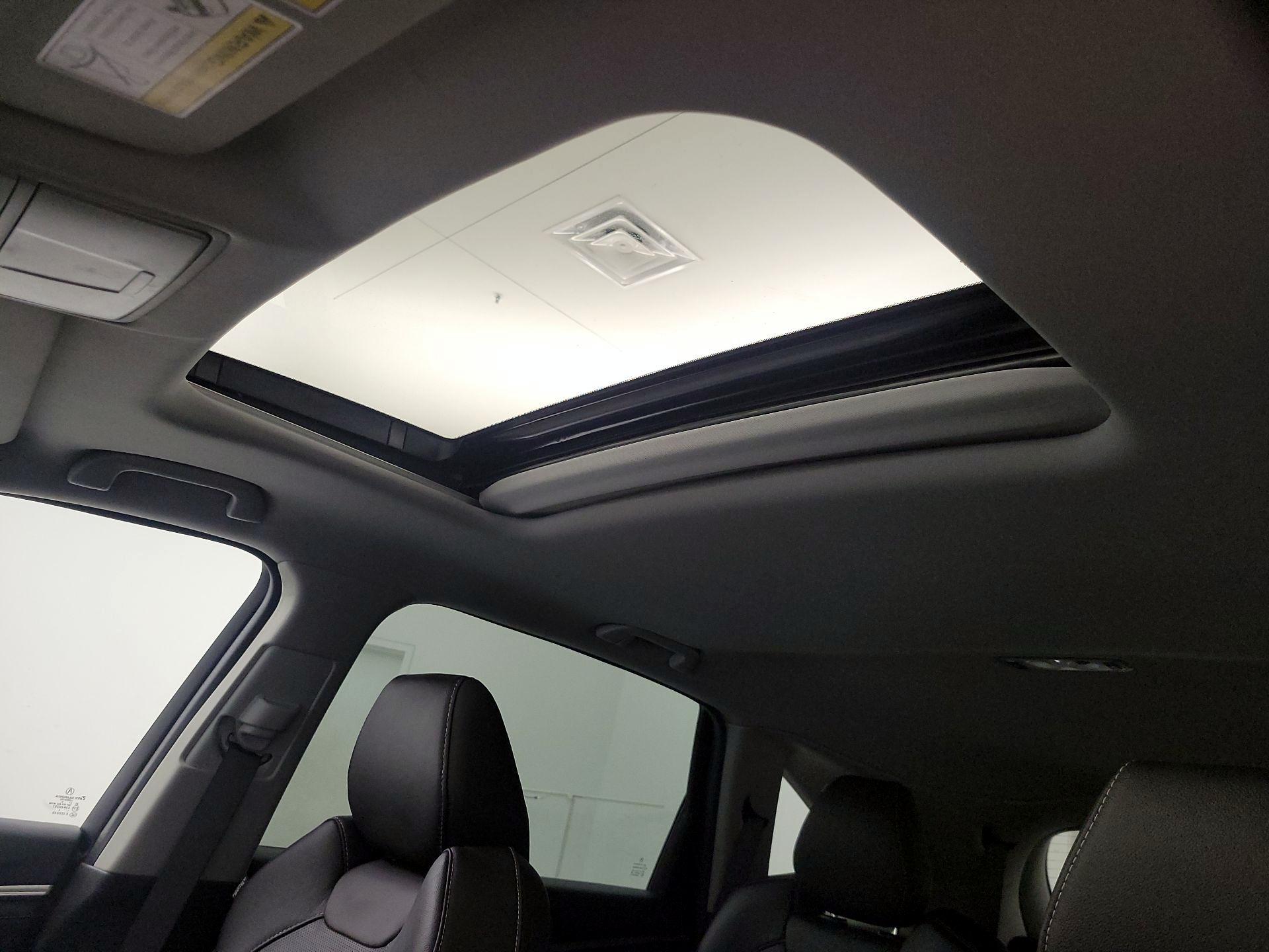 Thumbnail: 2020 Acura MDX - 15