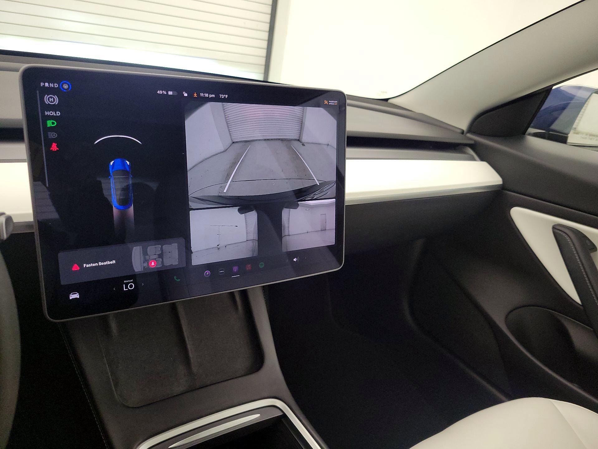 Thumbnail: 2021 Tesla Model 3 - 14