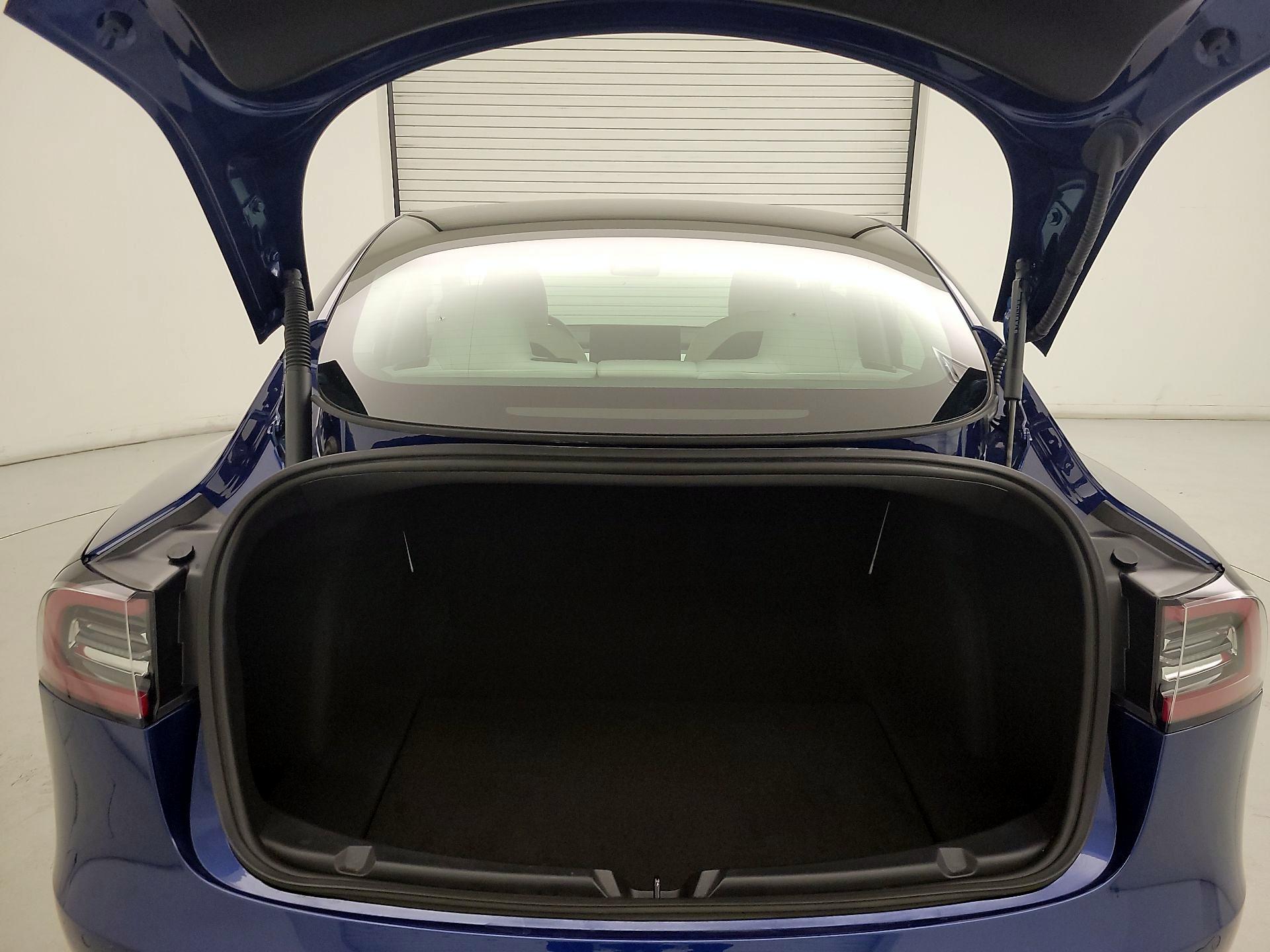 Thumbnail: 2021 Tesla Model 3 - 20