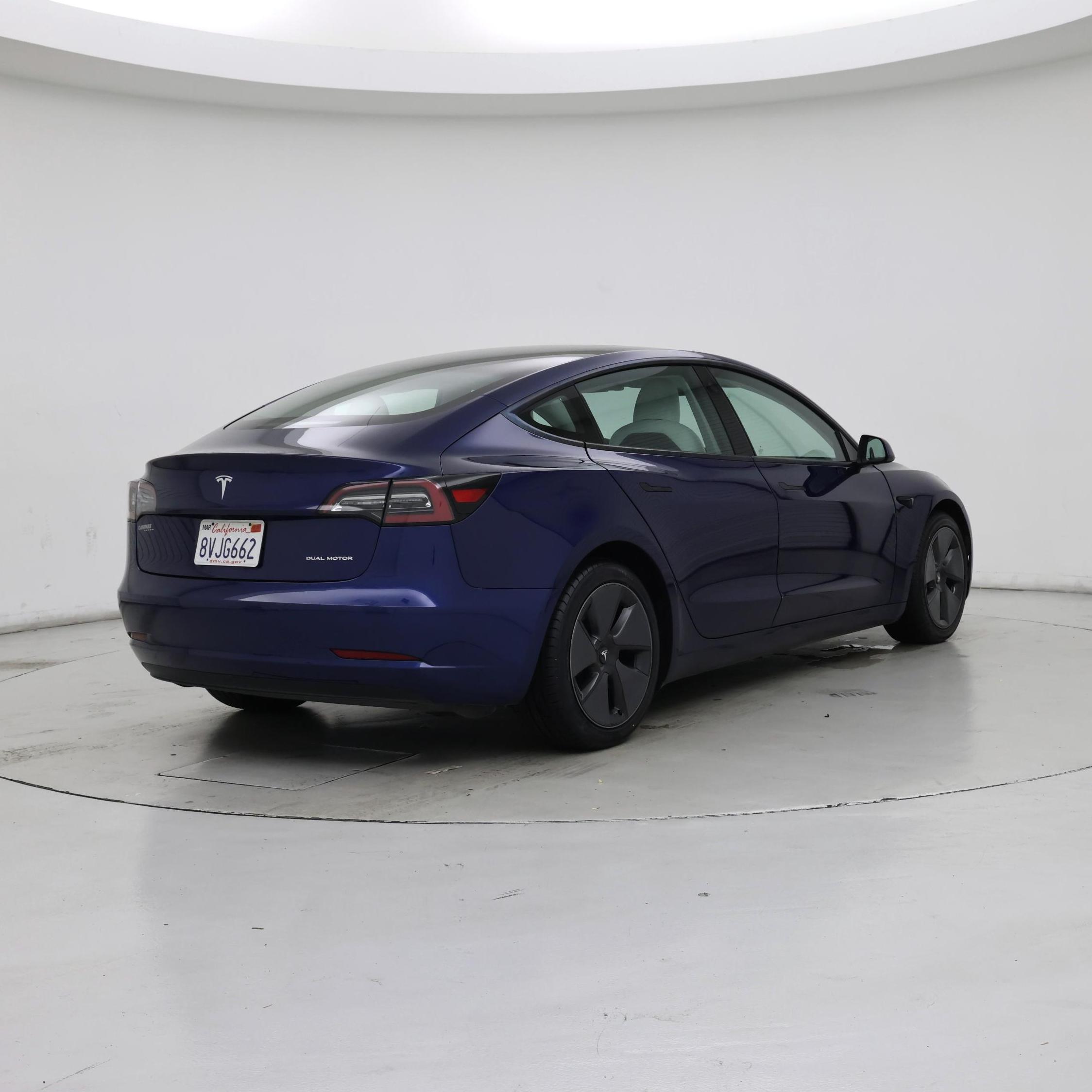 Thumbnail: 2021 Tesla Model 3 - 8