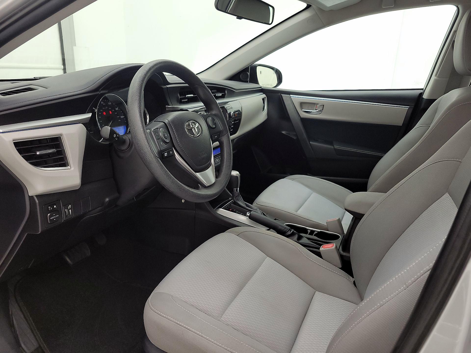 Thumbnail: 2016 Toyota Corolla - 11