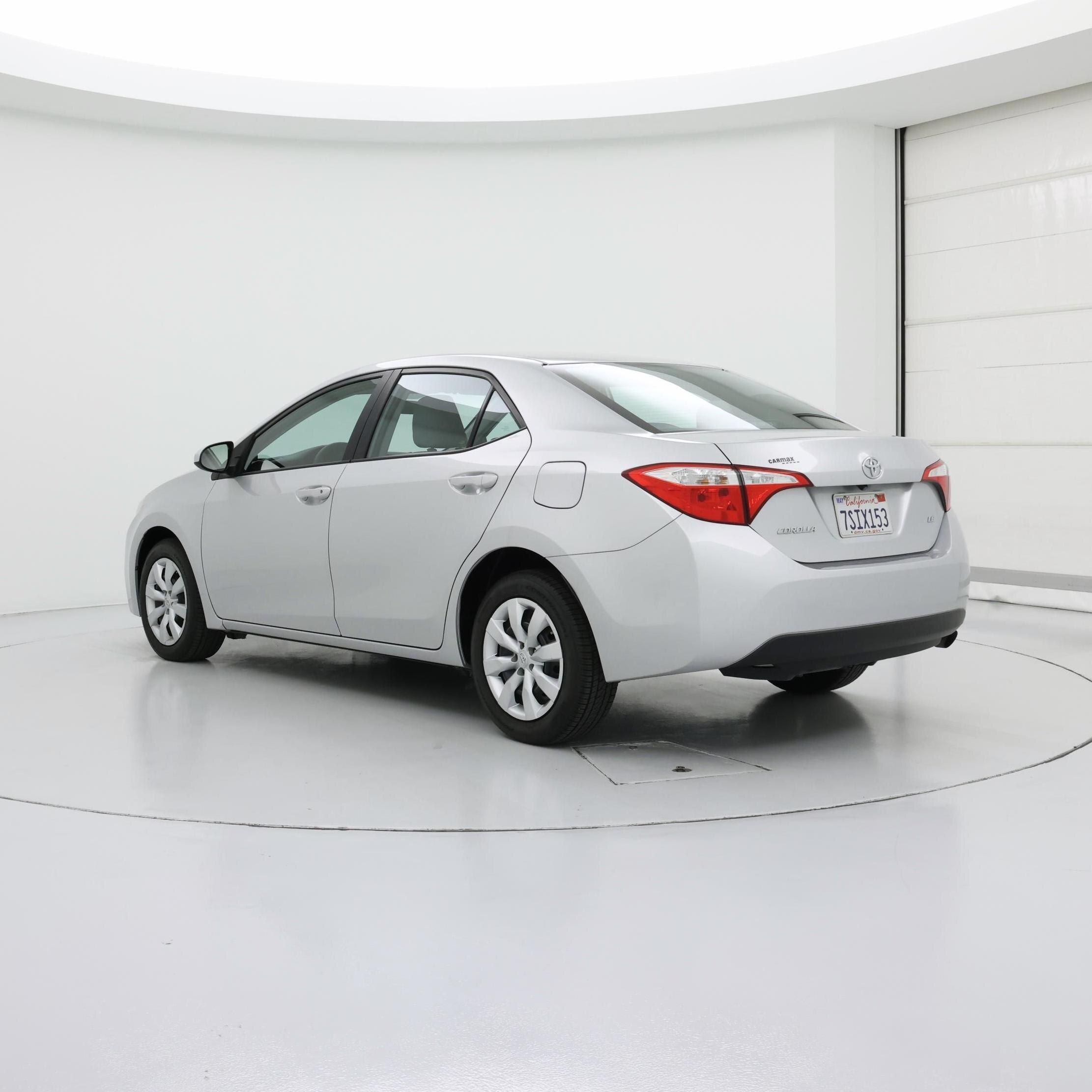 Thumbnail: 2016 Toyota Corolla - 2