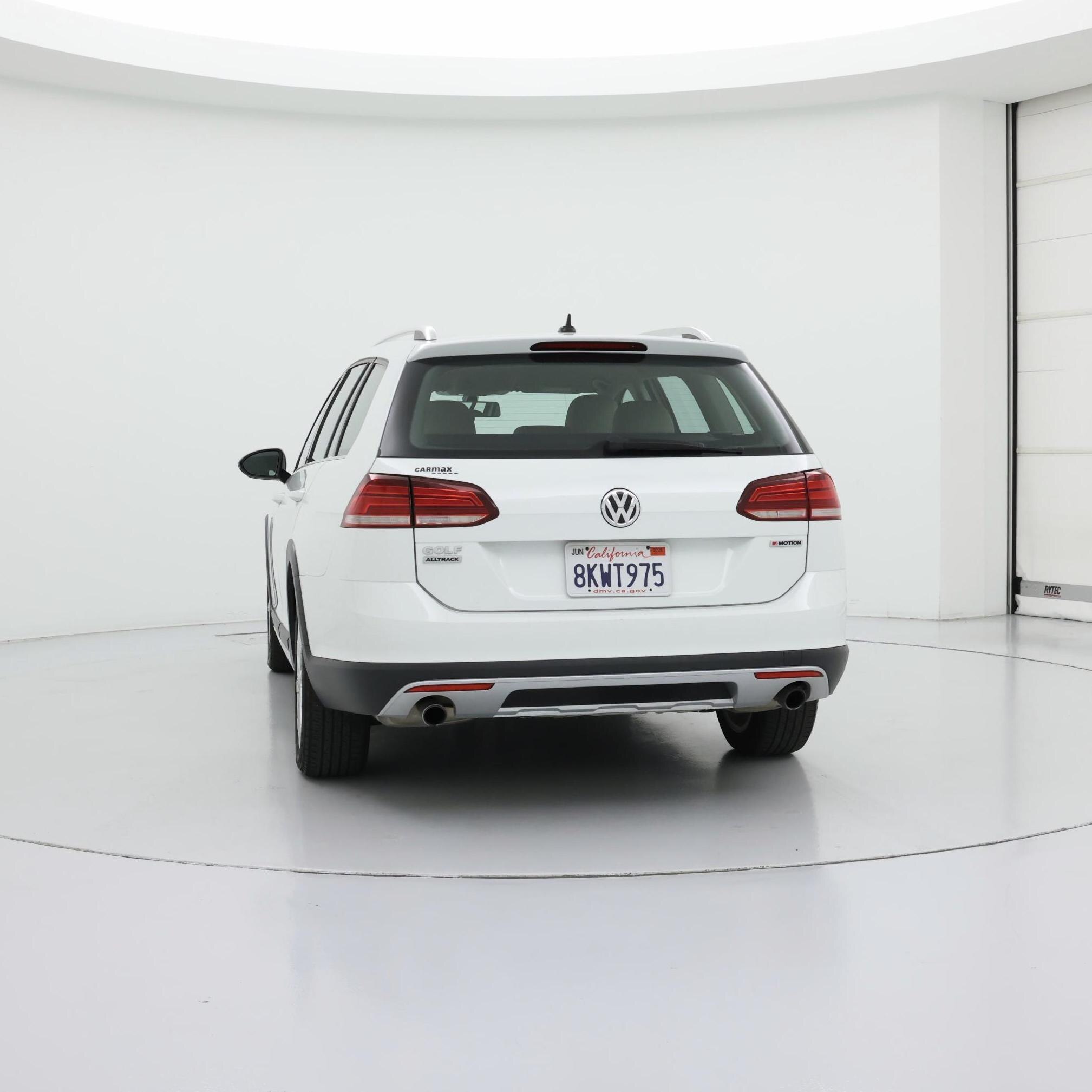 Thumbnail: 2019 Volkswagen Golf - 6