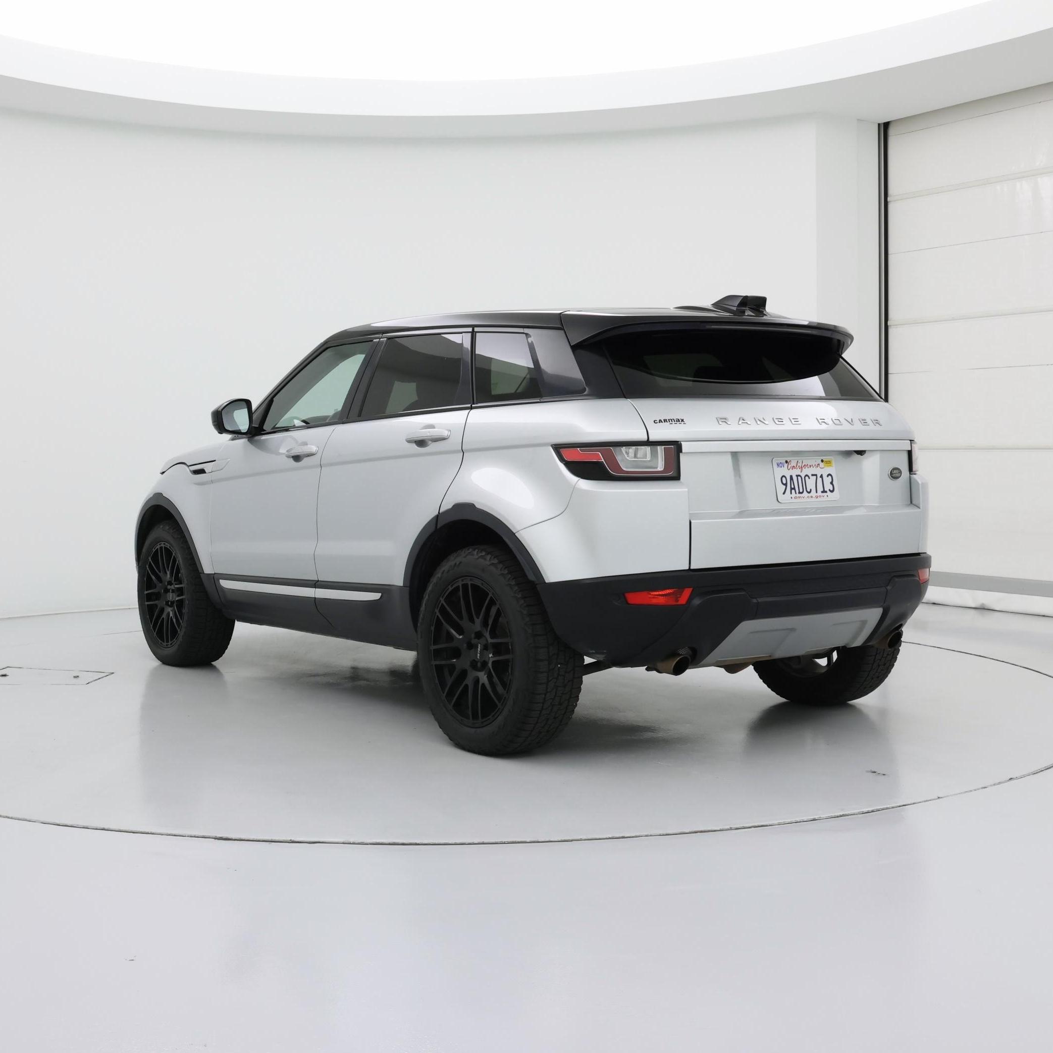 Thumbnail: 2017 Land Rover Range Rover Evoque - 2